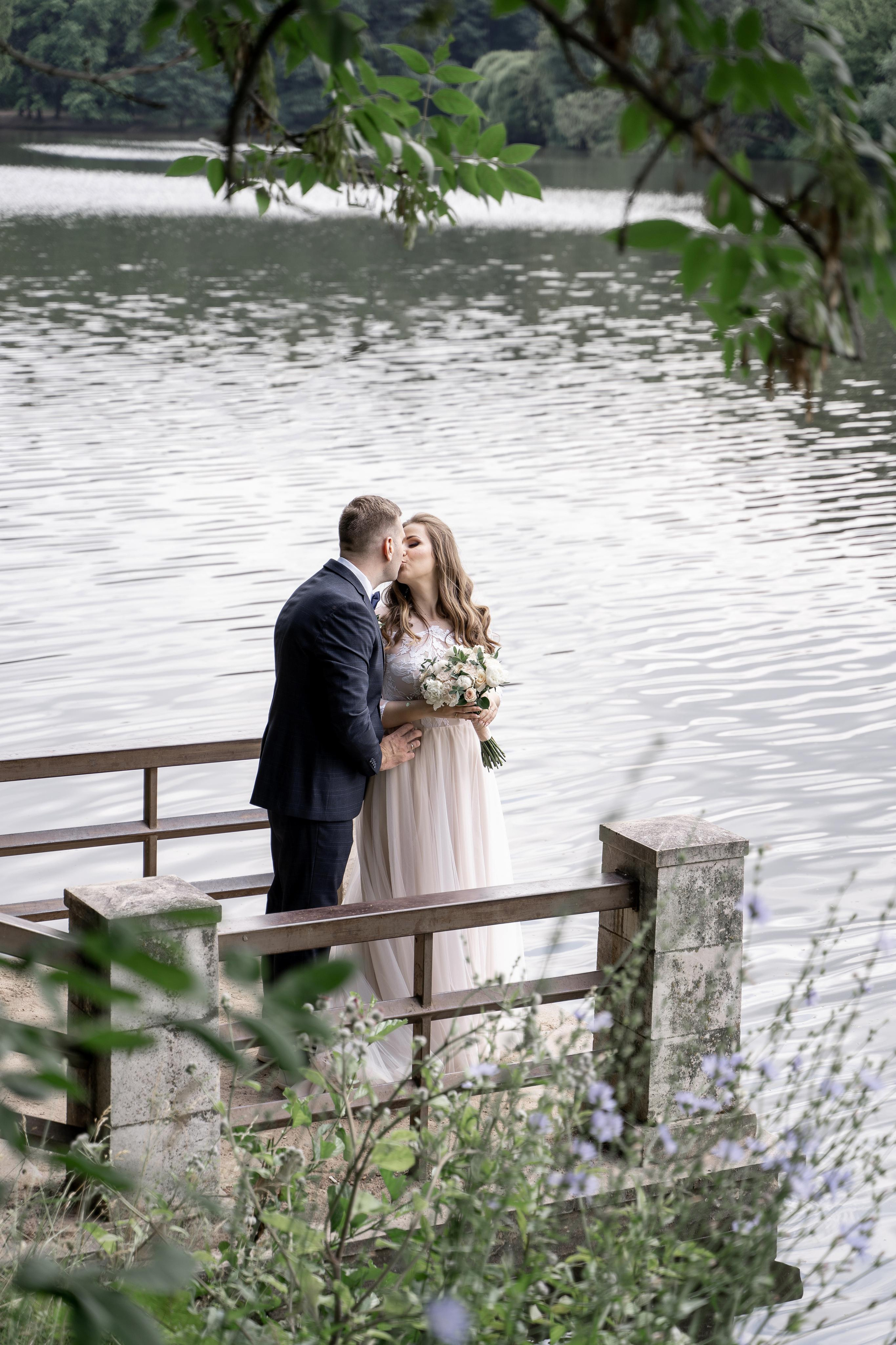 Регистрация брака, роспись во дворце бракосочетания Видное.  Видновский ЗАГС. Свадьба , свадебная фотосессия в Москве, свадебная фотосессия Видное, Бутово, Домодедово. Свадебный и семейный фотограф Видное. ЗАГС Видное. Грибоедовский ЗАГС. Свадебная прогулка в Царицыно. Фотограф на свадьбу. Свадебная прогулка в Москве.