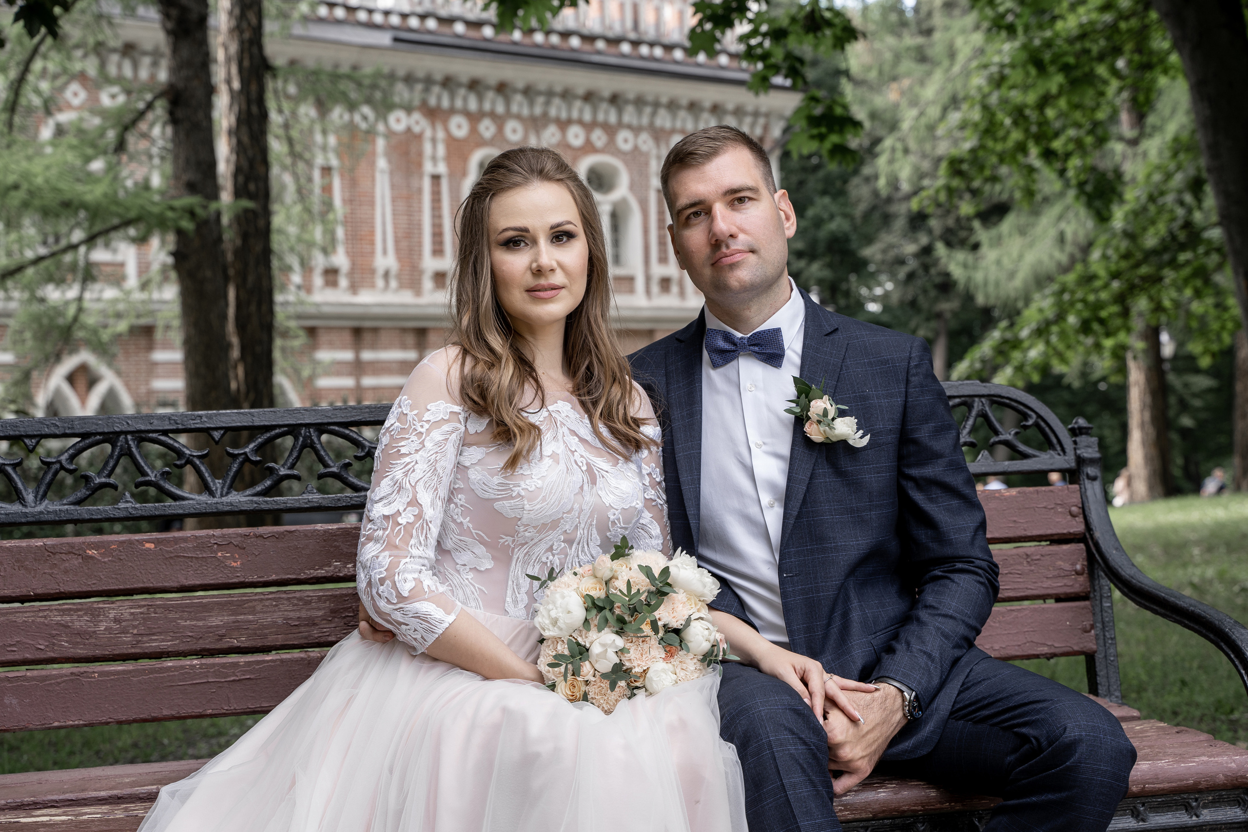 Регистрация брака, роспись во дворце бракосочетания Видное.  Видновский ЗАГС. Свадьба , свадебная фотосессия в Москве, свадебная фотосессия Видное, Бутово, Домодедово. Свадебный и семейный фотограф Видное. ЗАГС Видное. Грибоедовский ЗАГС. Свадебная прогулка в Царицыно. Фотограф на свадьбу. Свадебная прогулка в Москве.