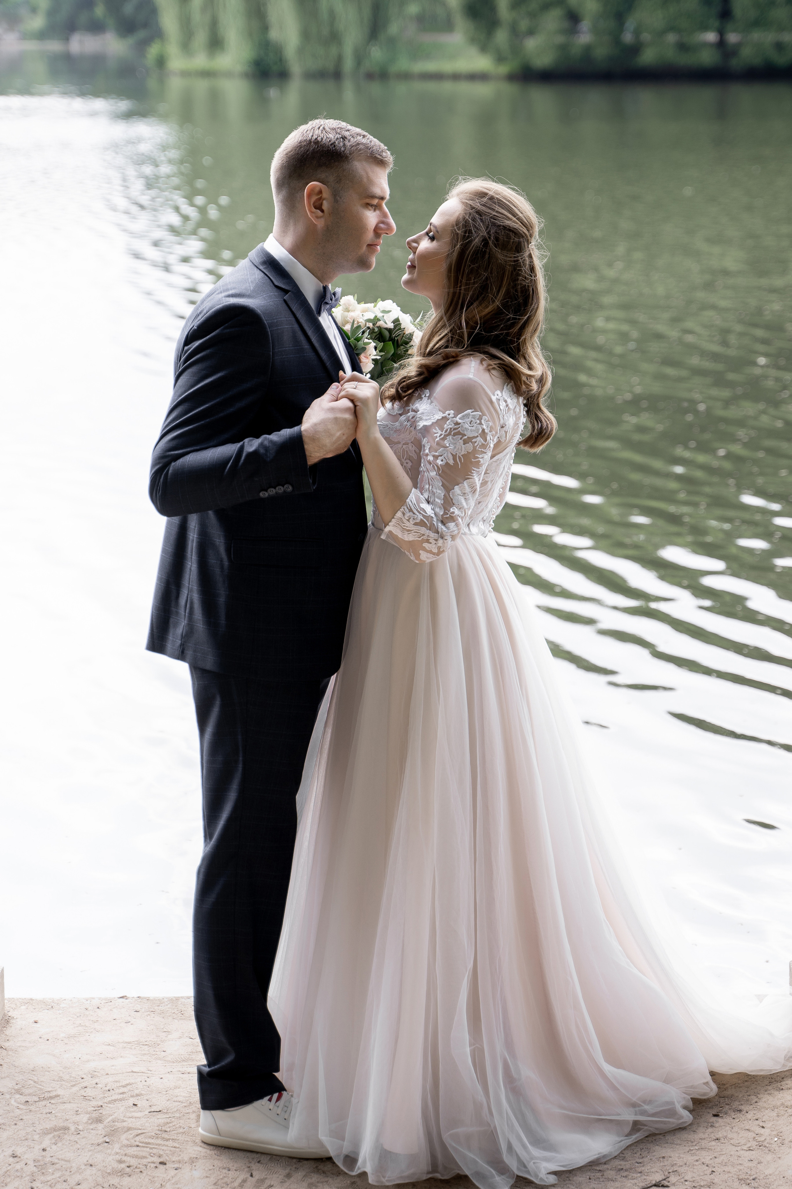 Регистрация брака, роспись во дворце бракосочетания Видное.  Видновский ЗАГС. Свадьба , свадебная фотосессия в Москве, свадебная фотосессия Видное, Бутово, Домодедово. Свадебный и семейный фотограф Видное. ЗАГС Видное. Грибоедовский ЗАГС. Свадебная прогулка в Царицыно. Фотограф на свадьбу. Свадебная прогулка в Москве.