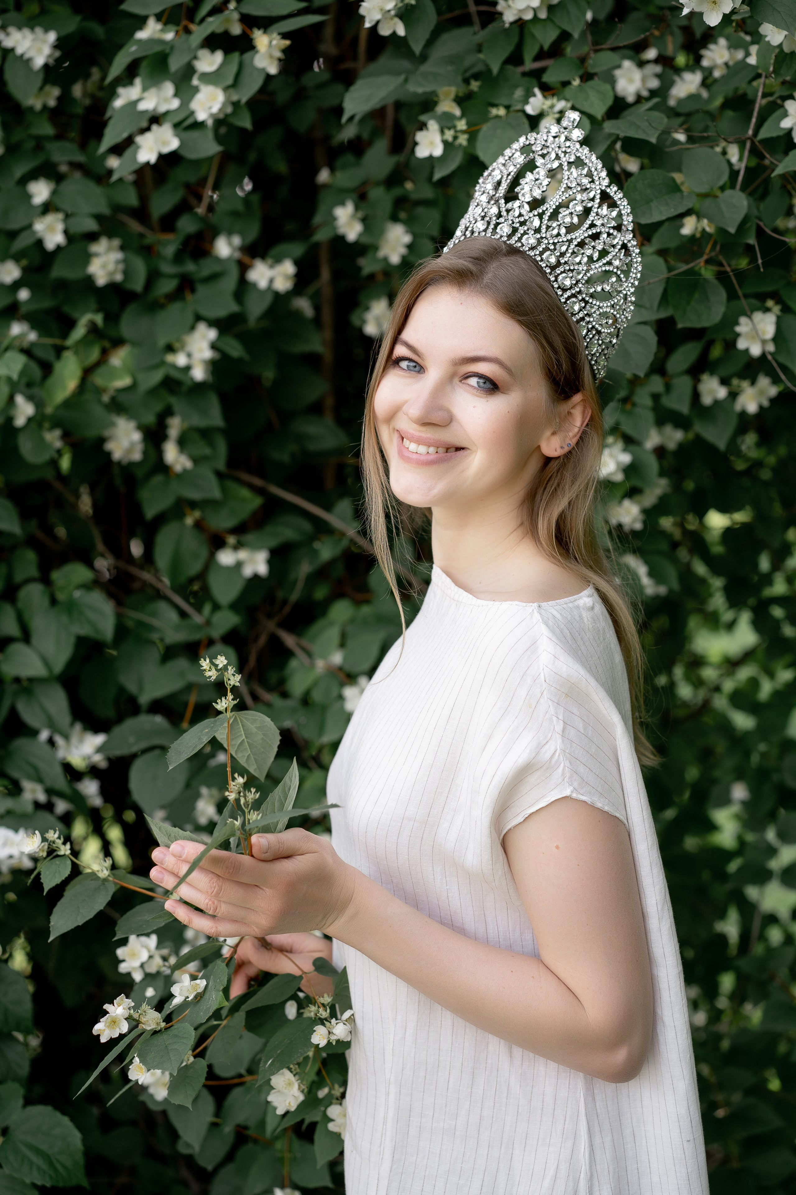 Женский фотограф в Москве и Московской области. Женская фотосессия. Женственные фотографии. Фотографии красивых женщин. Красивая стильная женская фотосессия. Контент-фотосессия. Визуал для блога.