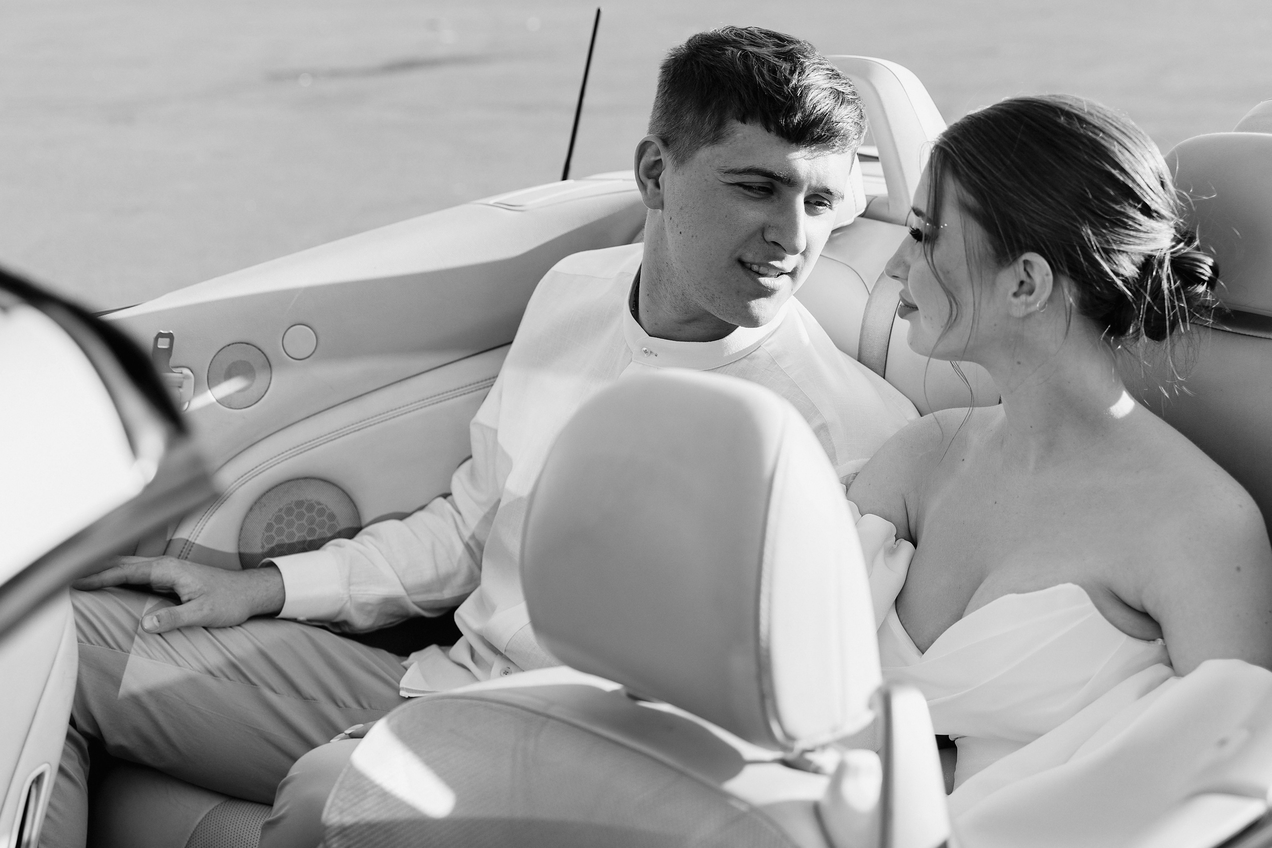 Регистрация брака, роспись во дворце бракосочетания Шипиловский.  Шипиловский ЗАГС. Свадьба , свадебная фотосессия в Москве, свадебная фотосессия Видное, Бутово, Домодедово. Свадебный и семейный фотограф Видное. Видновский ЗАГС. Свадебная прогулка в Царицыно. Фотограф на свадьбу. Свадебная фотосессия в кабриолете.