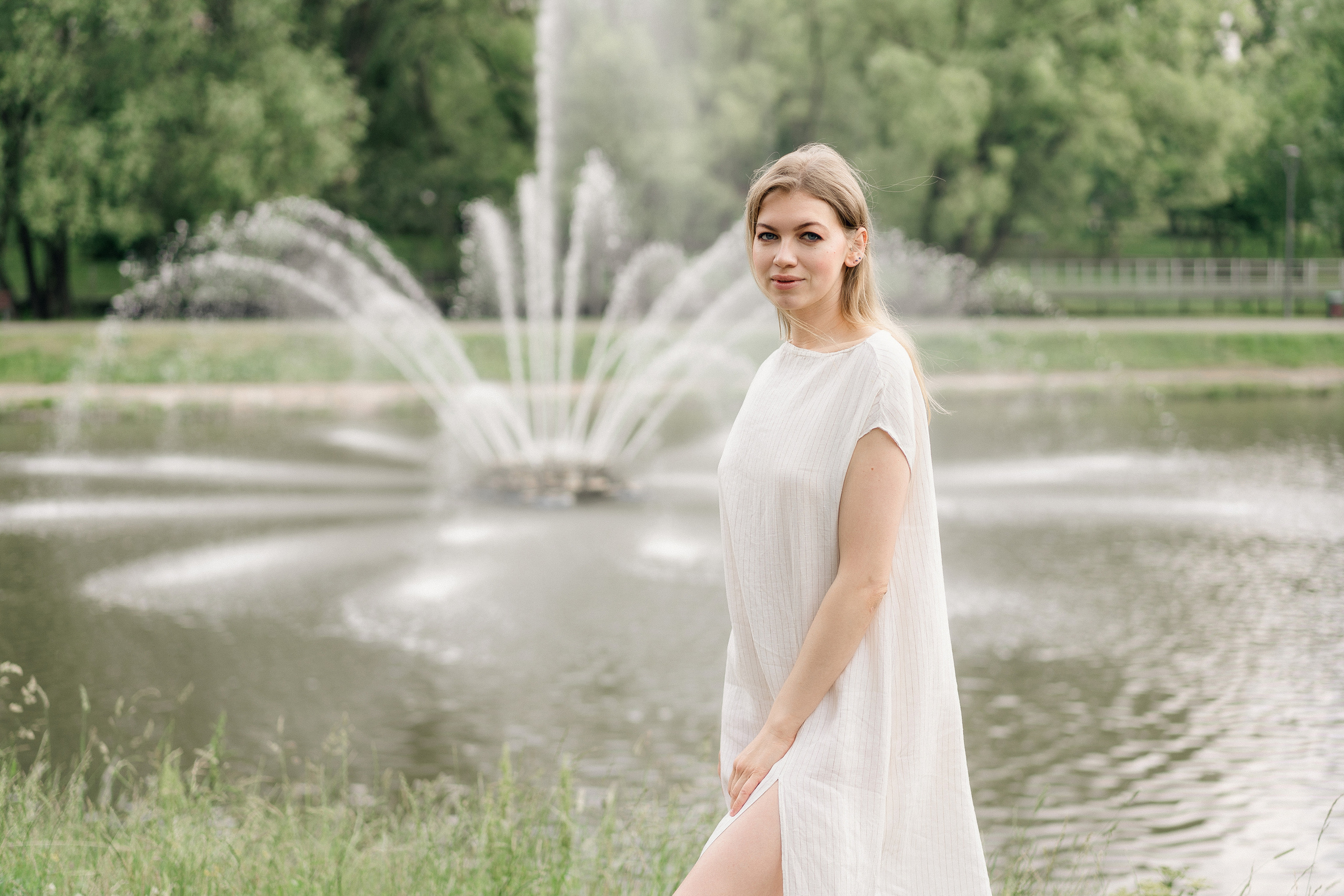 Женский фотограф в Москве и Московской области. Женская фотосессия. Женственные фотографии. Фотографии красивых женщин. Красивая стильная женская фотосессия. Контент-фотосессия. Визуал для блога.