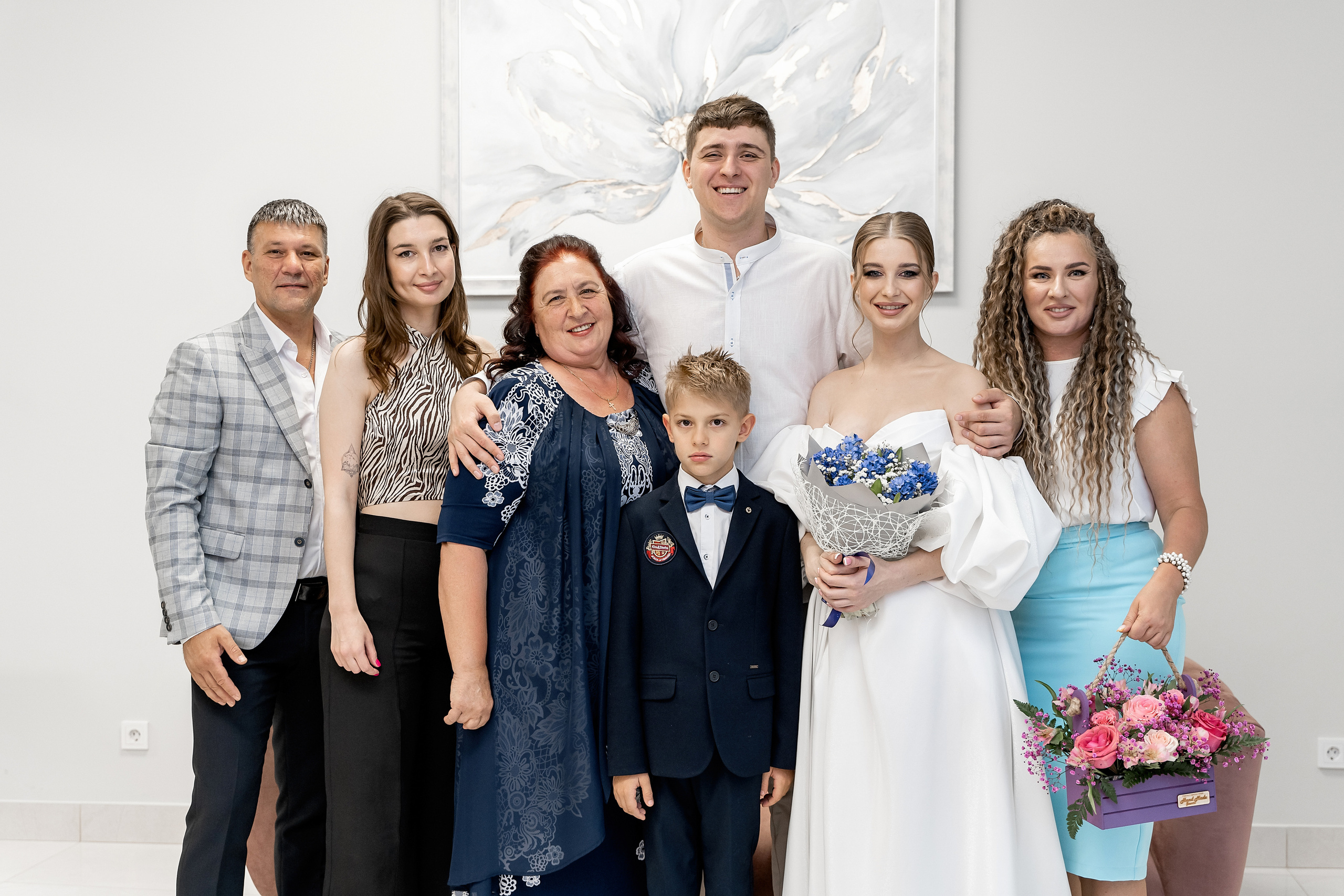 Регистрация брака, роспись во дворце бракосочетания Шипиловский.  Шипиловский ЗАГС. Свадьба , свадебная фотосессия в Москве, свадебная фотосессия Видное, Бутово, Домодедово. Свадебный и семейный фотограф Видное. Видновский ЗАГС. Свадебная прогулка в Царицыно. Фотограф на свадьбу. Свадебная фотосессия в кабриолете.