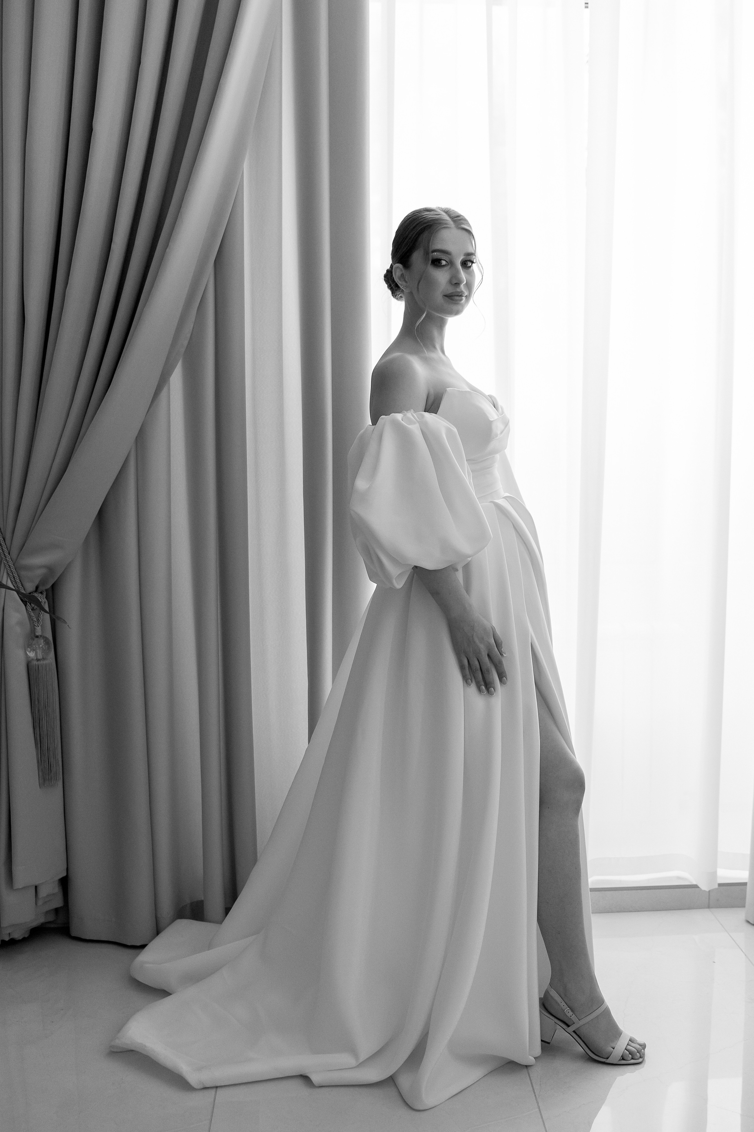 Женский фотограф в Москве и Московской области. Женская фотосессия. Женственные фотографии. Фотографии красивых женщин. Красивая стильная женская фотосессия. Контент-фотосессия. Визуал для блога.