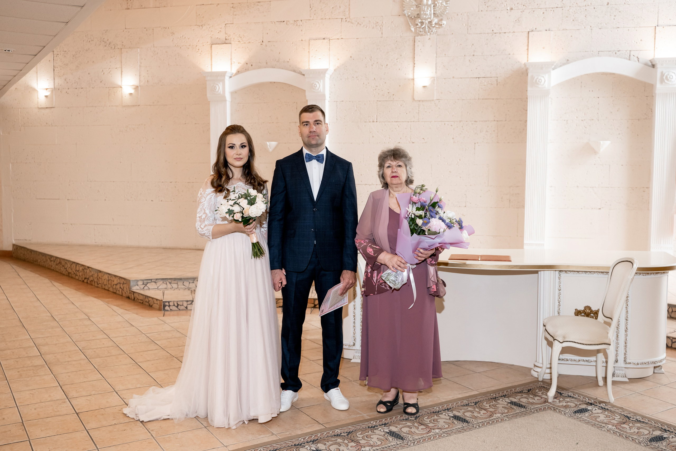 Регистрация брака, роспись во дворце бракосочетания Видное.  Видновский ЗАГС. Свадьба , свадебная фотосессия в Москве, свадебная фотосессия Видное, Бутово, Домодедово. Свадебный и семейный фотограф Видное. ЗАГС Видное. Грибоедовский ЗАГС. Свадебная прогулка в Царицыно. Фотограф на свадьбу. Свадебная прогулка в Москве.