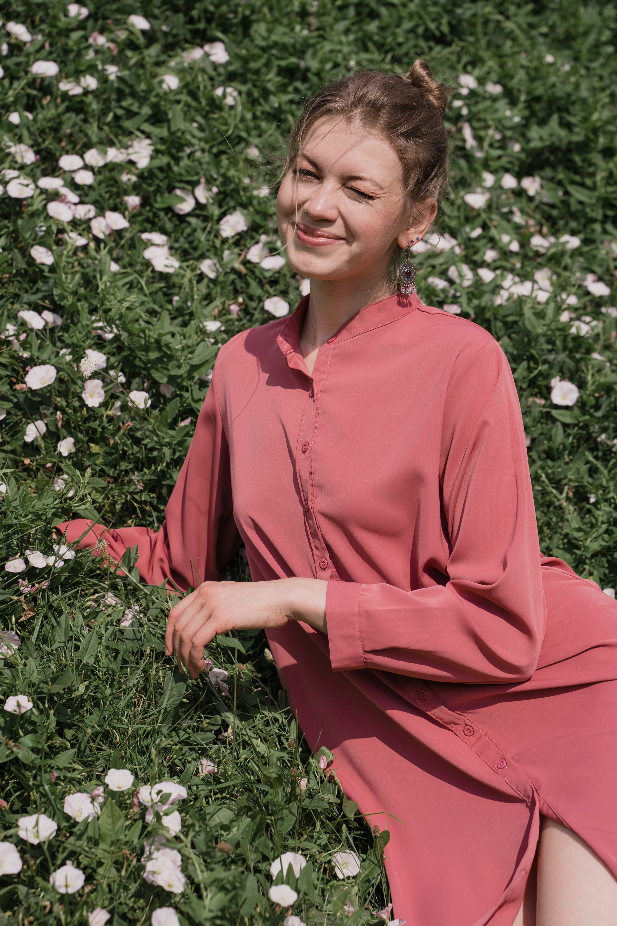 Женский фотограф в Москве и Московской области. Женская фотосессия. Женственные фотографии. Фотографии красивых женщин. Красивая стильная женская фотосессия. Контент-фотосессия. Визуал для блога.