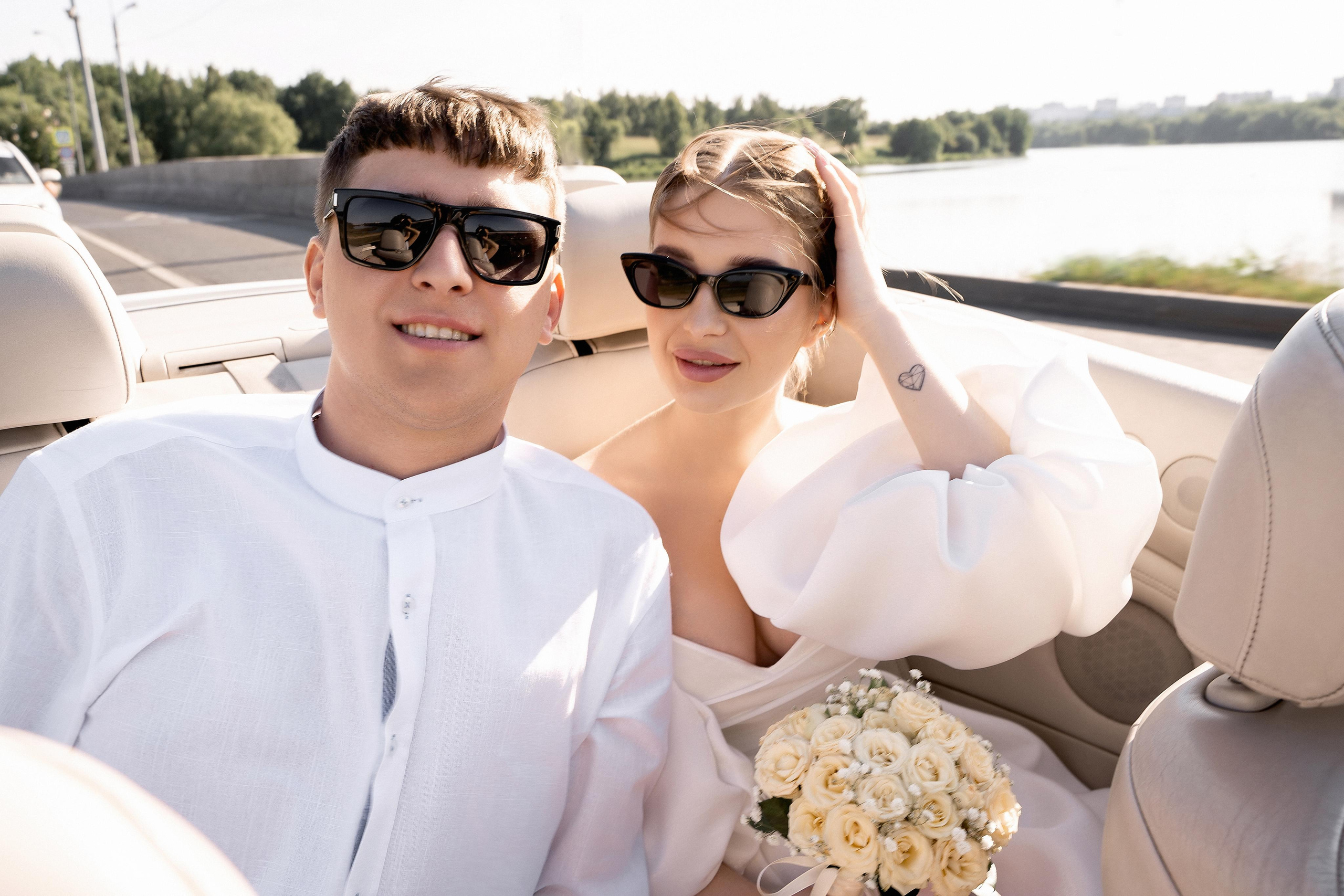 Регистрация брака, роспись во дворце бракосочетания Шипиловский.  Шипиловский ЗАГС. Свадьба , свадебная фотосессия в Москве, свадебная фотосессия Видное, Бутово, Домодедово. Свадебный и семейный фотограф Видное. Видновский ЗАГС. Свадебная прогулка в Царицыно. Фотограф на свадьбу. Свадебная фотосессия в кабриолете.