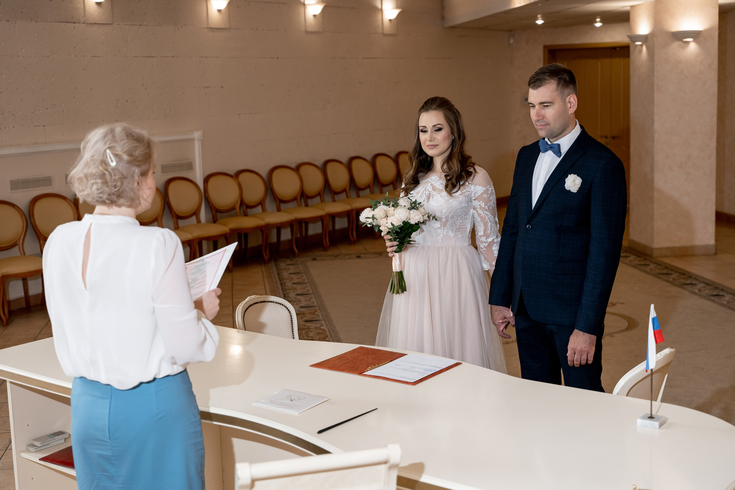 Регистрация брака, роспись во дворце бракосочетания Видное.  Видновский ЗАГС. Свадьба , свадебная фотосессия в Москве, свадебная фотосессия Видное, Бутово, Домодедово. Свадебный и семейный фотограф Видное. ЗАГС Видное. Грибоедовский ЗАГС. Свадебная прогулка в Царицыно. Фотограф на свадьбу. Свадебная прогулка в Москве.