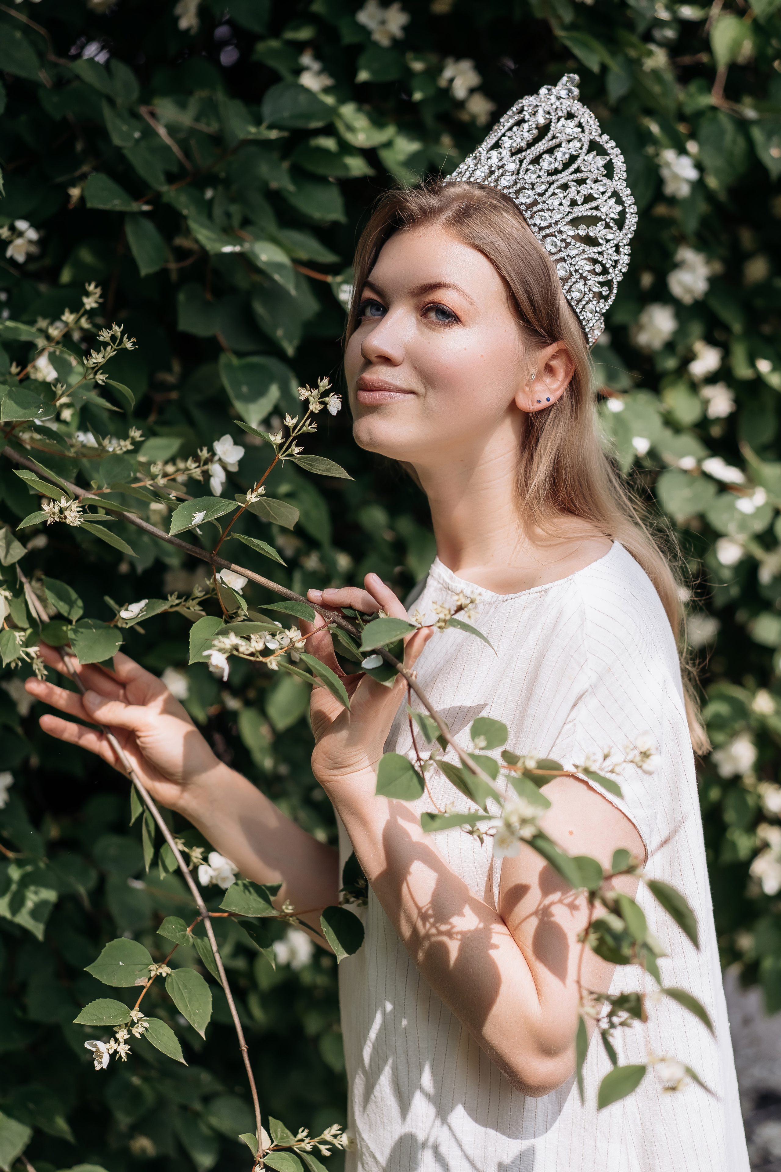 Женский фотограф в Москве и Московской области. Женская фотосессия. Женственные фотографии. Фотографии красивых женщин. Красивая стильная женская фотосессия. Контент-фотосессия. Визуал для блога.