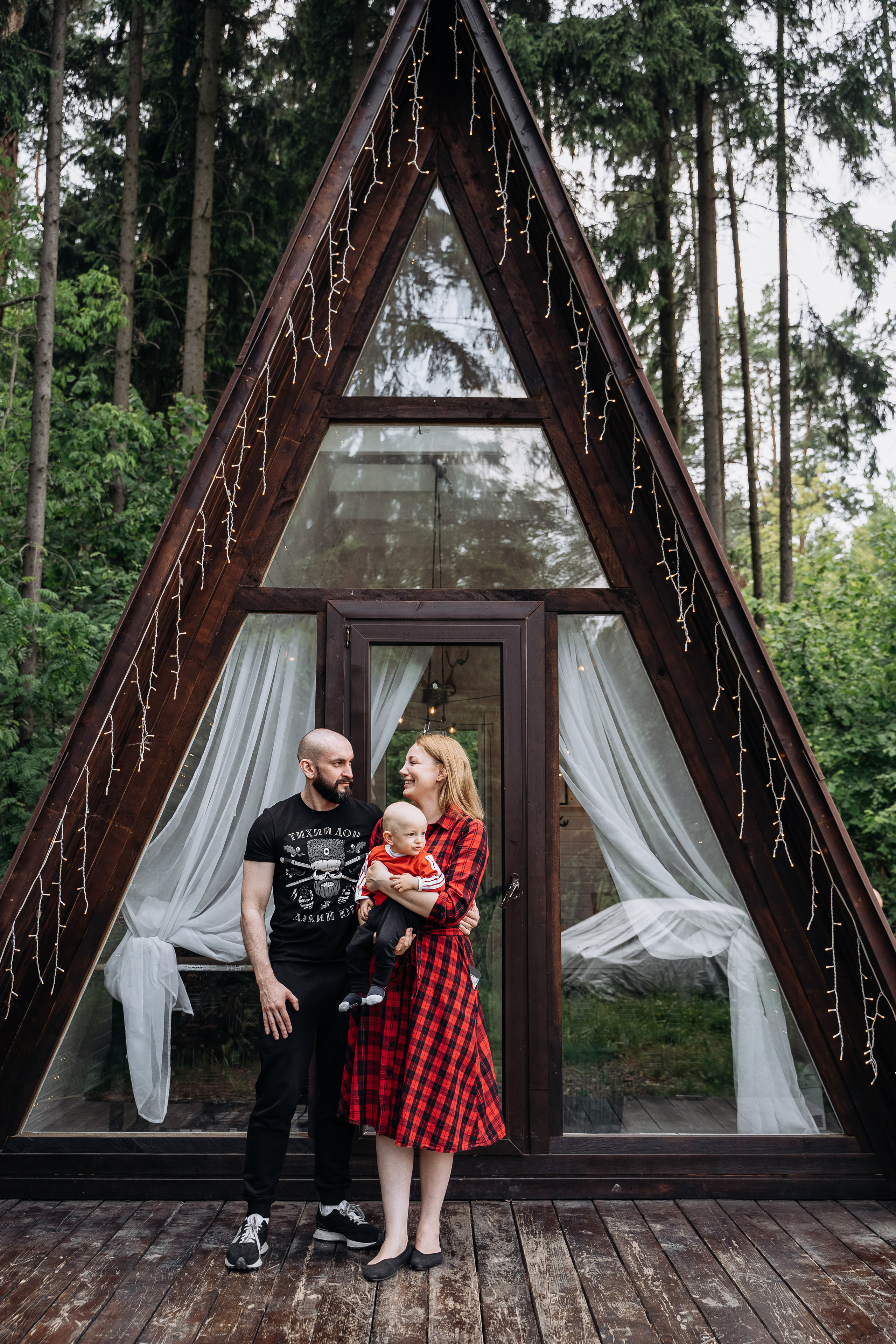 Домашняя семейная фотосессия в Москве, Домодедово, Видное, Бутово, Щербинка. Семейный фотограф Москва и Московская область. Семейная фотосессия на природе. Фотосессия детского праздника. Фотосессия юбилея. Фотосессия в день рождения. Фотограф на годик ребенку. Детский фотограф. Фоторепортаж семейного праздника. Детский фотограф Москва.
