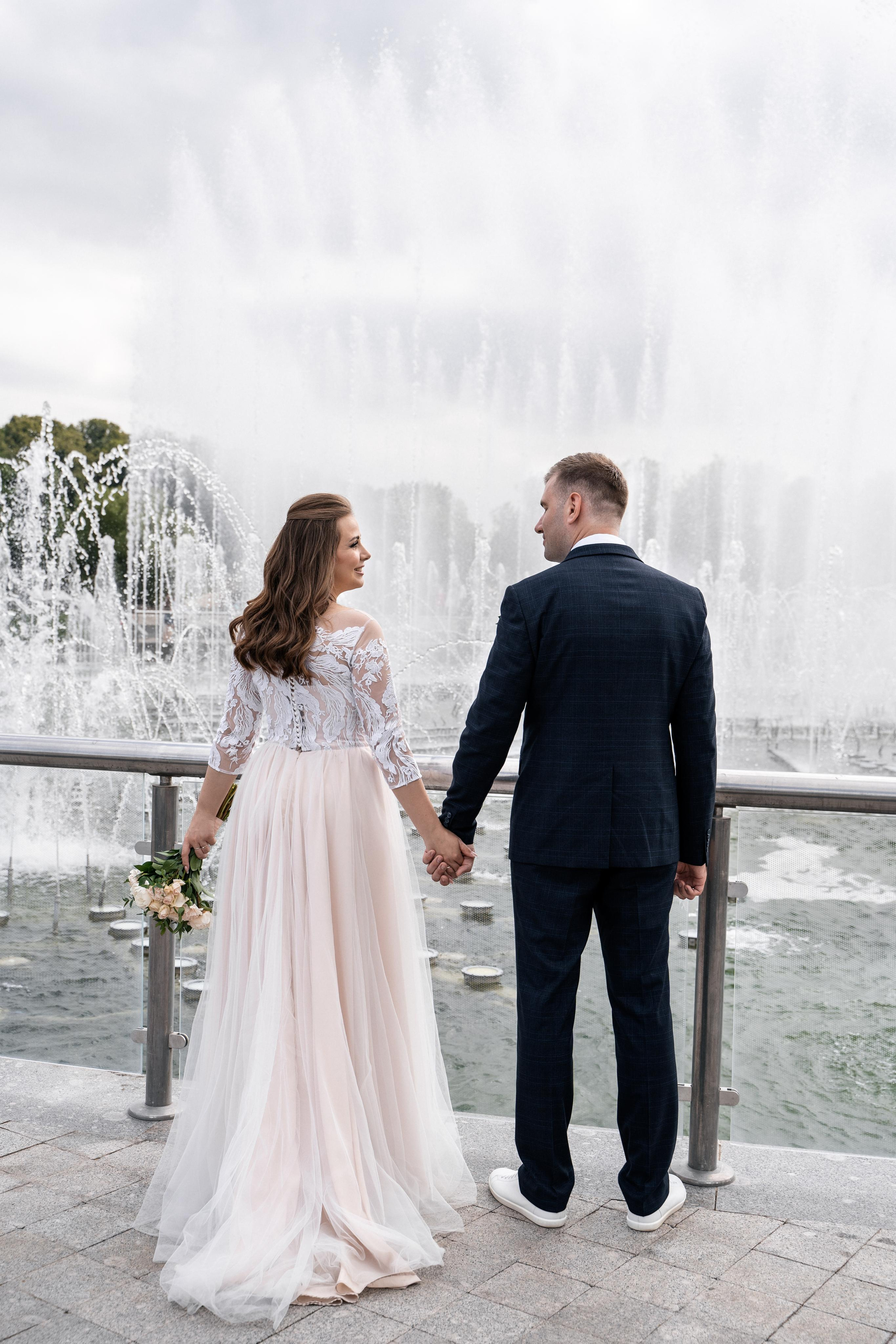 Регистрация брака, роспись во дворце бракосочетания Видное.  Видновский ЗАГС. Свадьба , свадебная фотосессия в Москве, свадебная фотосессия Видное, Бутово, Домодедово. Свадебный и семейный фотограф Видное. ЗАГС Видное. Грибоедовский ЗАГС. Свадебная прогулка в Царицыно. Фотограф на свадьбу. Свадебная прогулка в Москве.