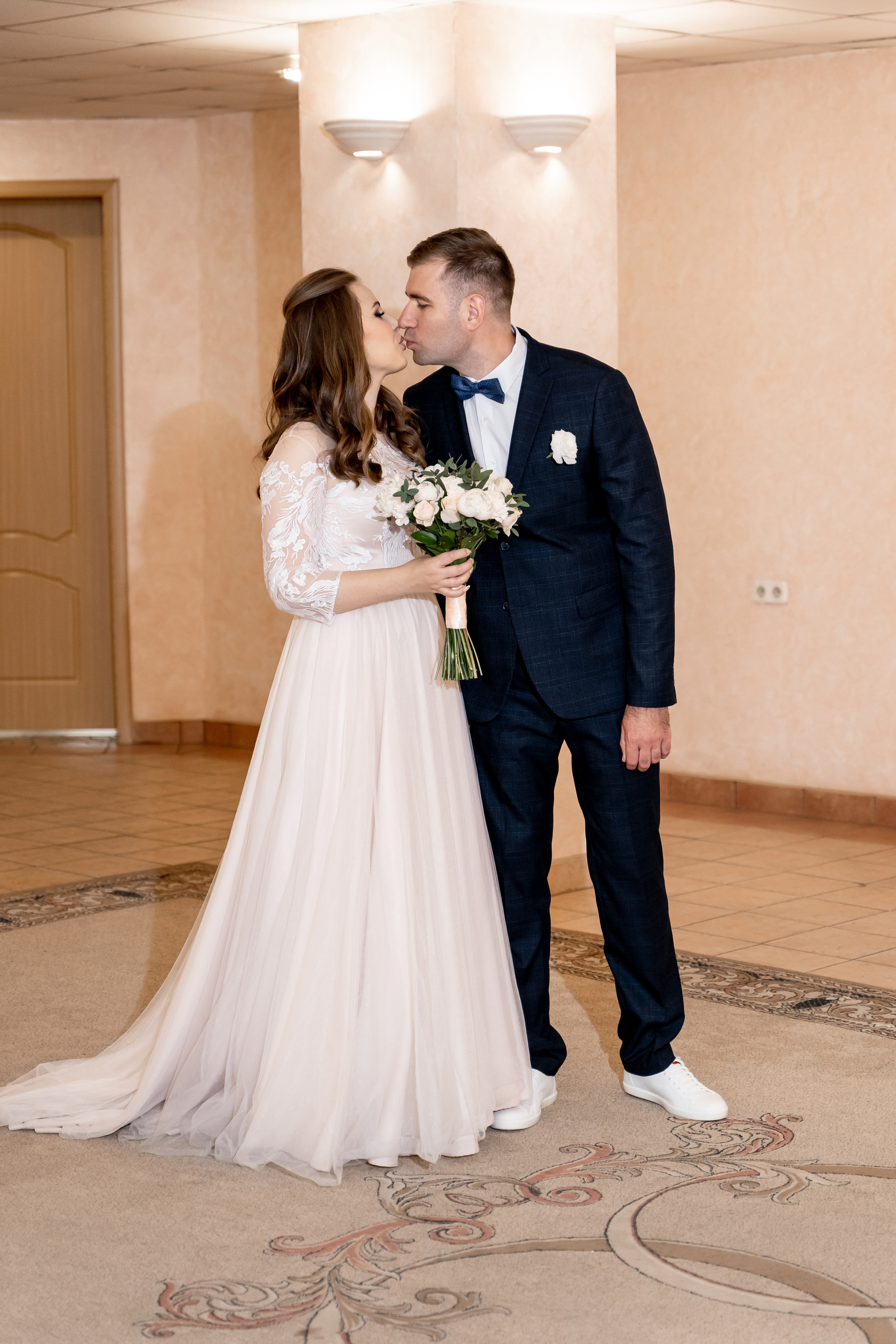 Регистрация брака, роспись во дворце бракосочетания Видное.  Видновский ЗАГС. Свадьба , свадебная фотосессия в Москве, свадебная фотосессия Видное, Бутово, Домодедово. Свадебный и семейный фотограф Видное. ЗАГС Видное. Грибоедовский ЗАГС. Свадебная прогулка в Царицыно. Фотограф на свадьбу. Свадебная прогулка в Москве.