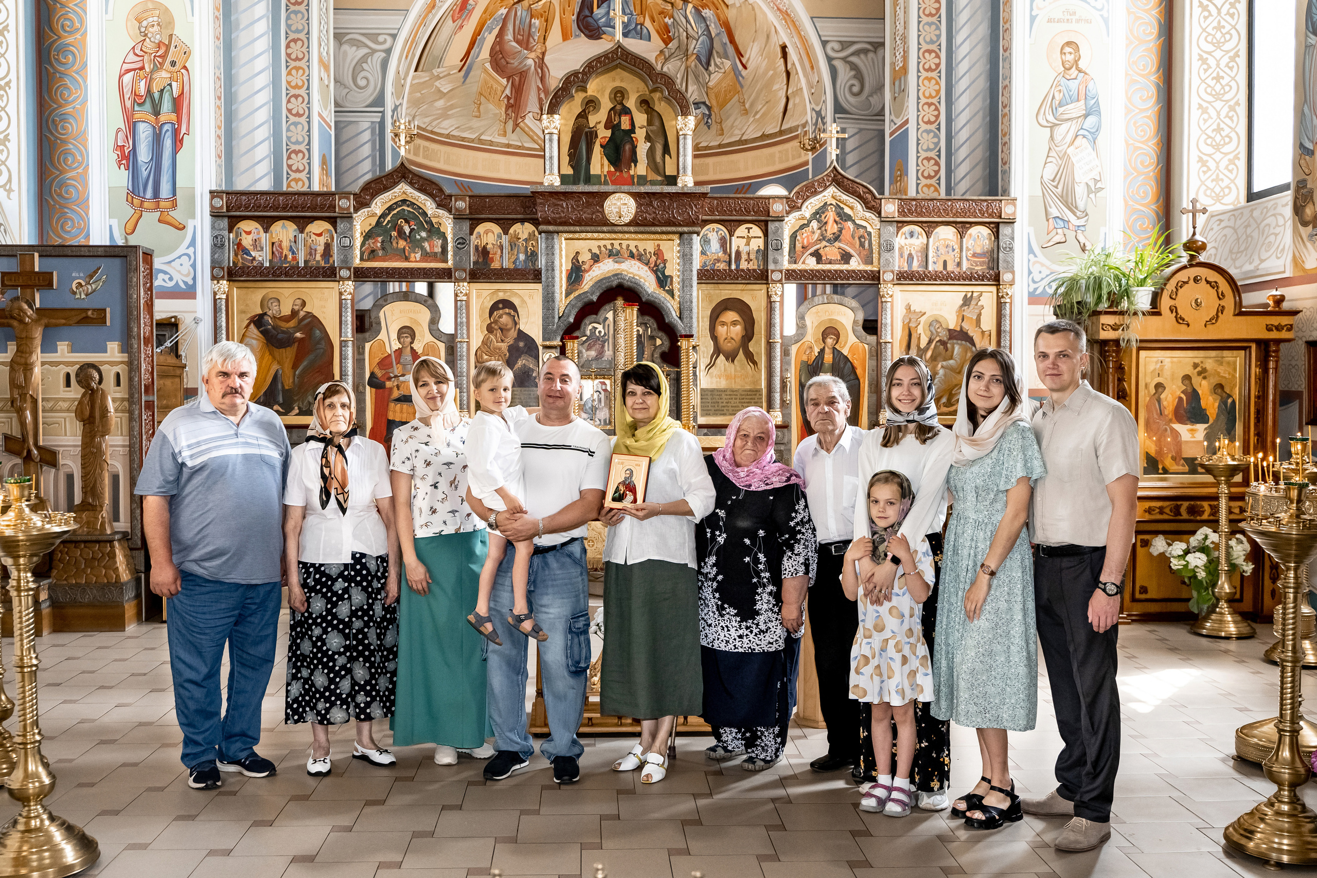 Таинство Крещения в Церкви Святого Пророка Ильи. Фотосъемка Крещения. Фотограф на Крещение. Таинство Крещения в Москве. Крещение в г. Видное, г. Домодедово.