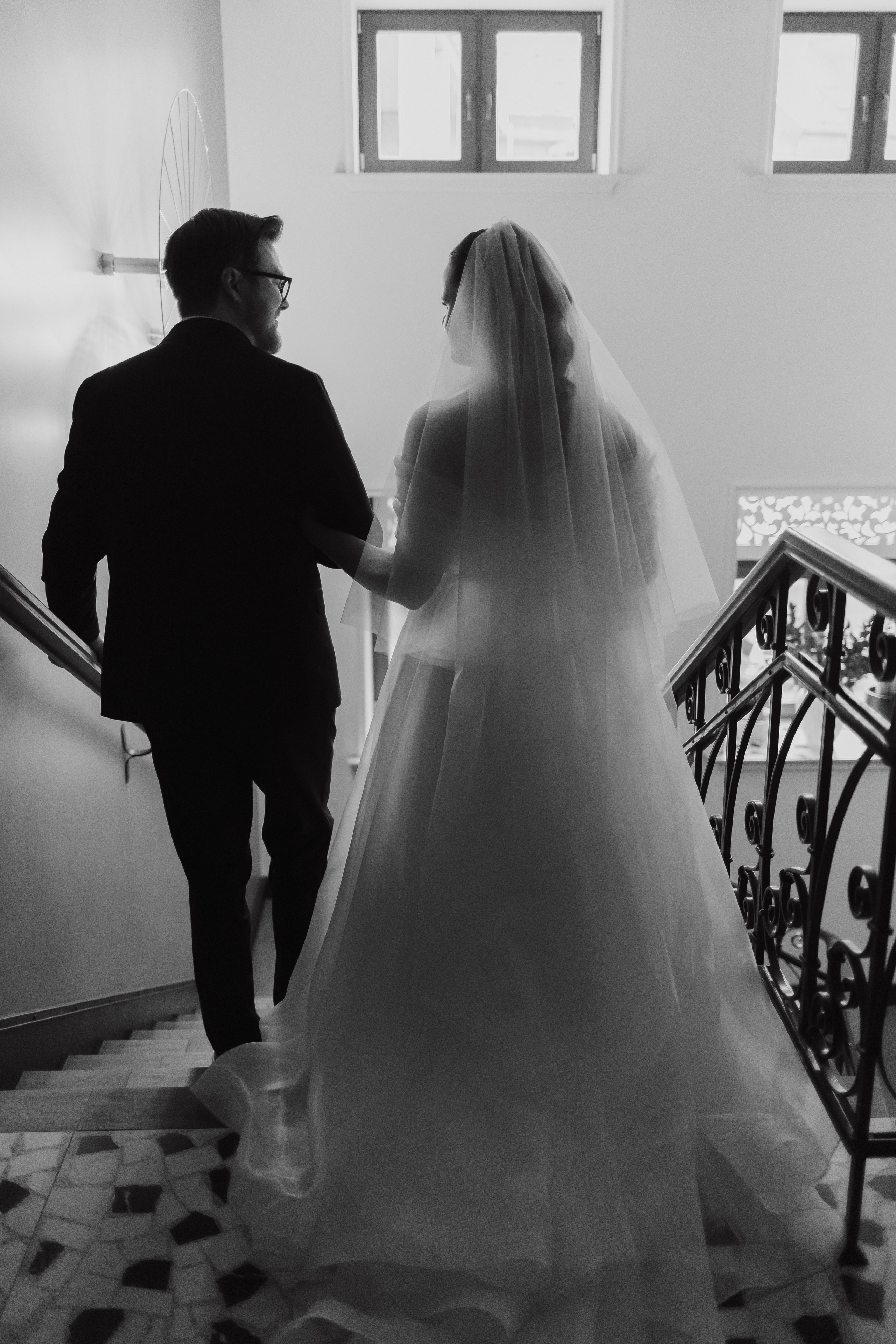 Свадебная фотосессия в Минске в итальянском ресторане La Scala