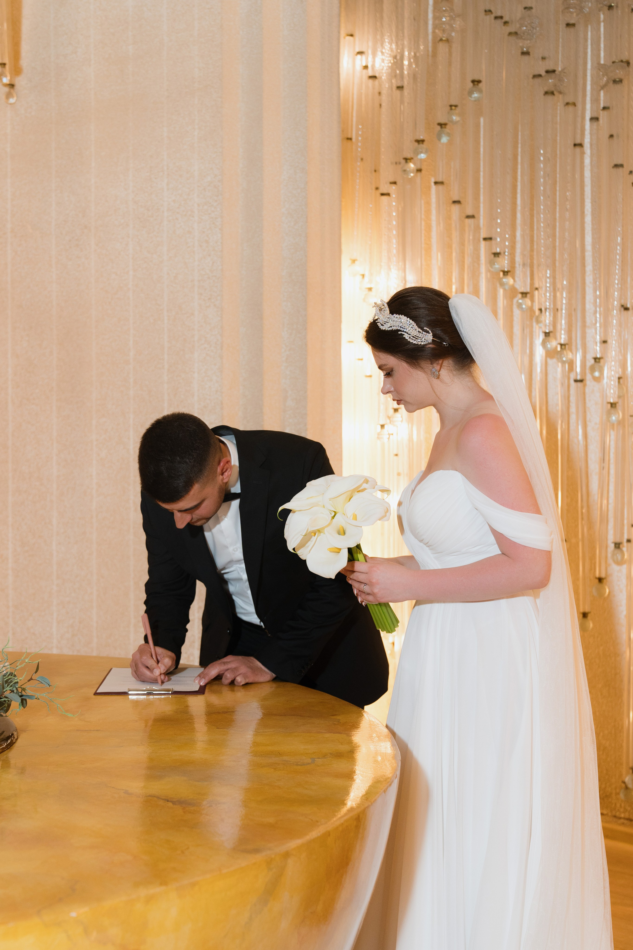 Свадебная фотосессия в Сочи. Свадебный фотограф в Сочи и Адлере — Фотосессии на море и в горах | Виктор Рогулев