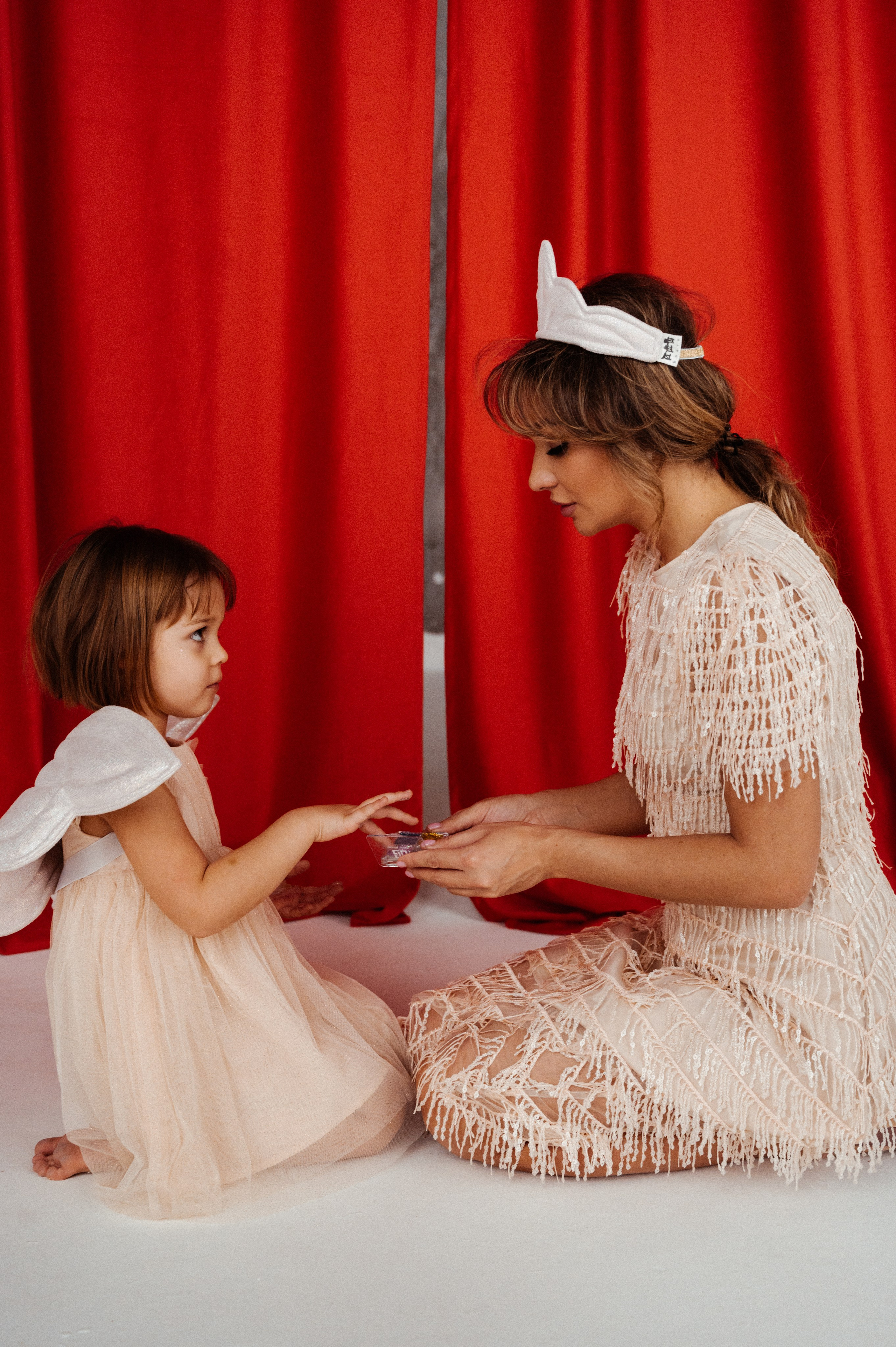 Анастасия. Профессиональный фотограф беременности в СПБ. Стильные фотосессии беременности в стиле минимализм и классическая фотография