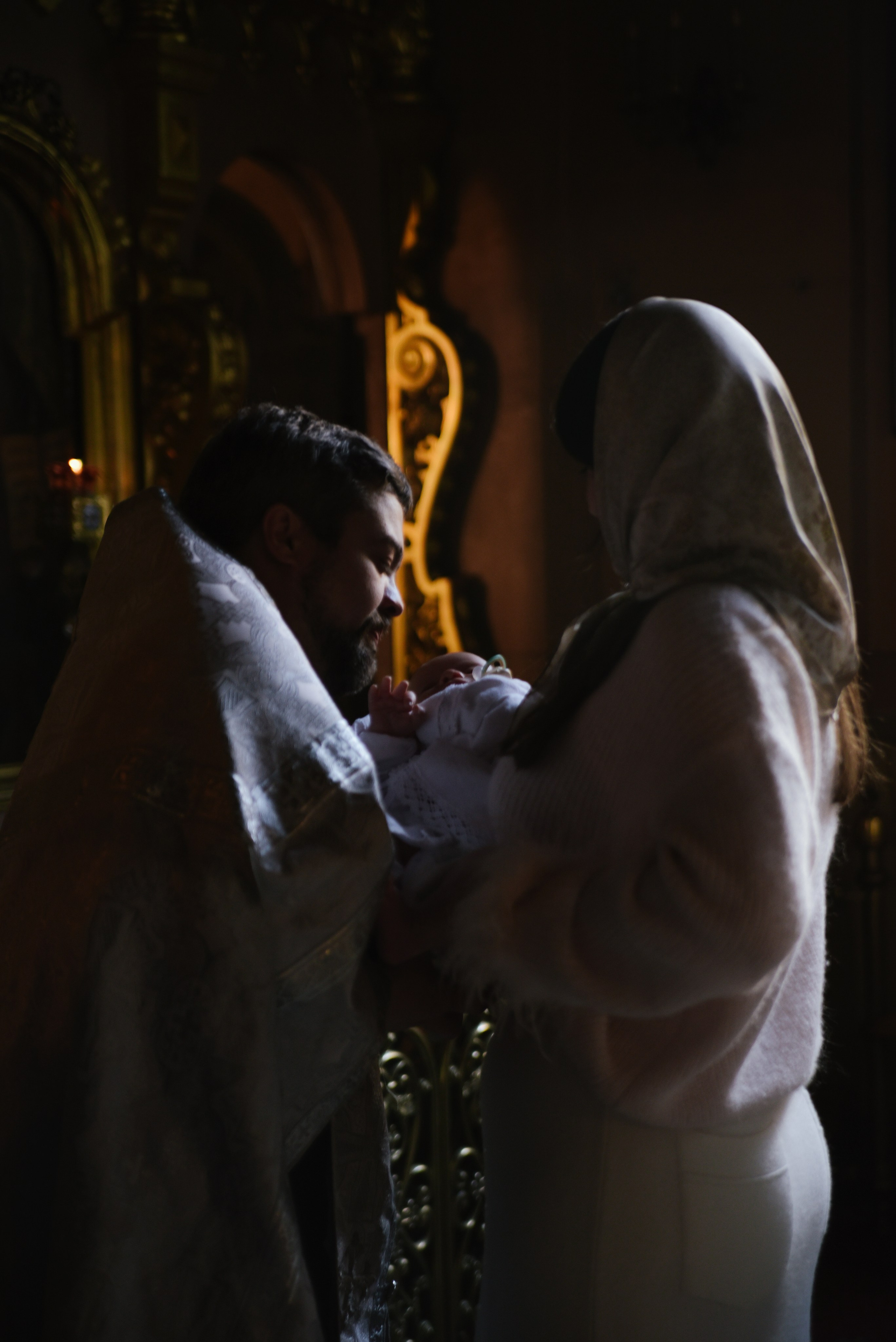 Таинство крещения Савва Храм Воскресения Словущего в Даниловской Слободе. Фотограф Лола Волна, город Москва