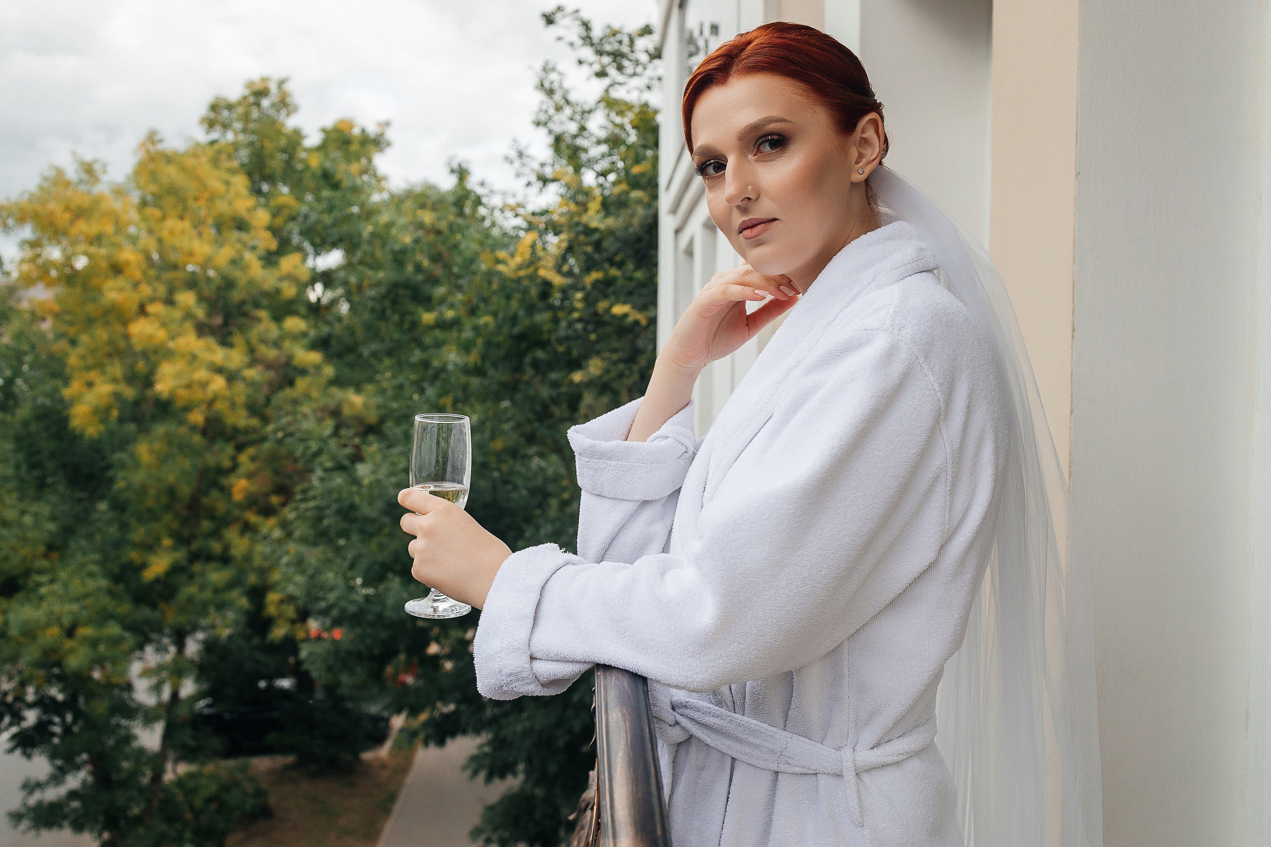 Фотосъемка невесты в эксклюзивном свадебном платье. Олег Сверчков | Свадебный фотограф Вологда