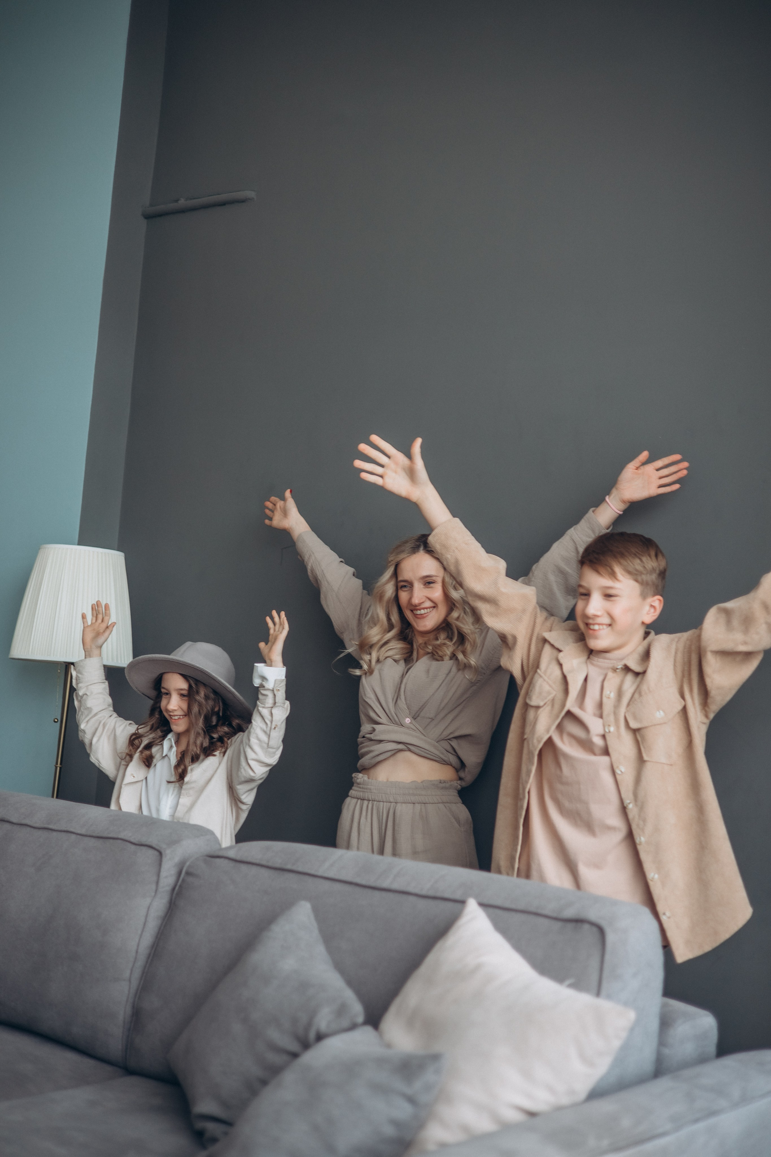 Семейная студийная фотосессия. Семейный, детский, женский фотограф в Новосибирске Оля Борисова