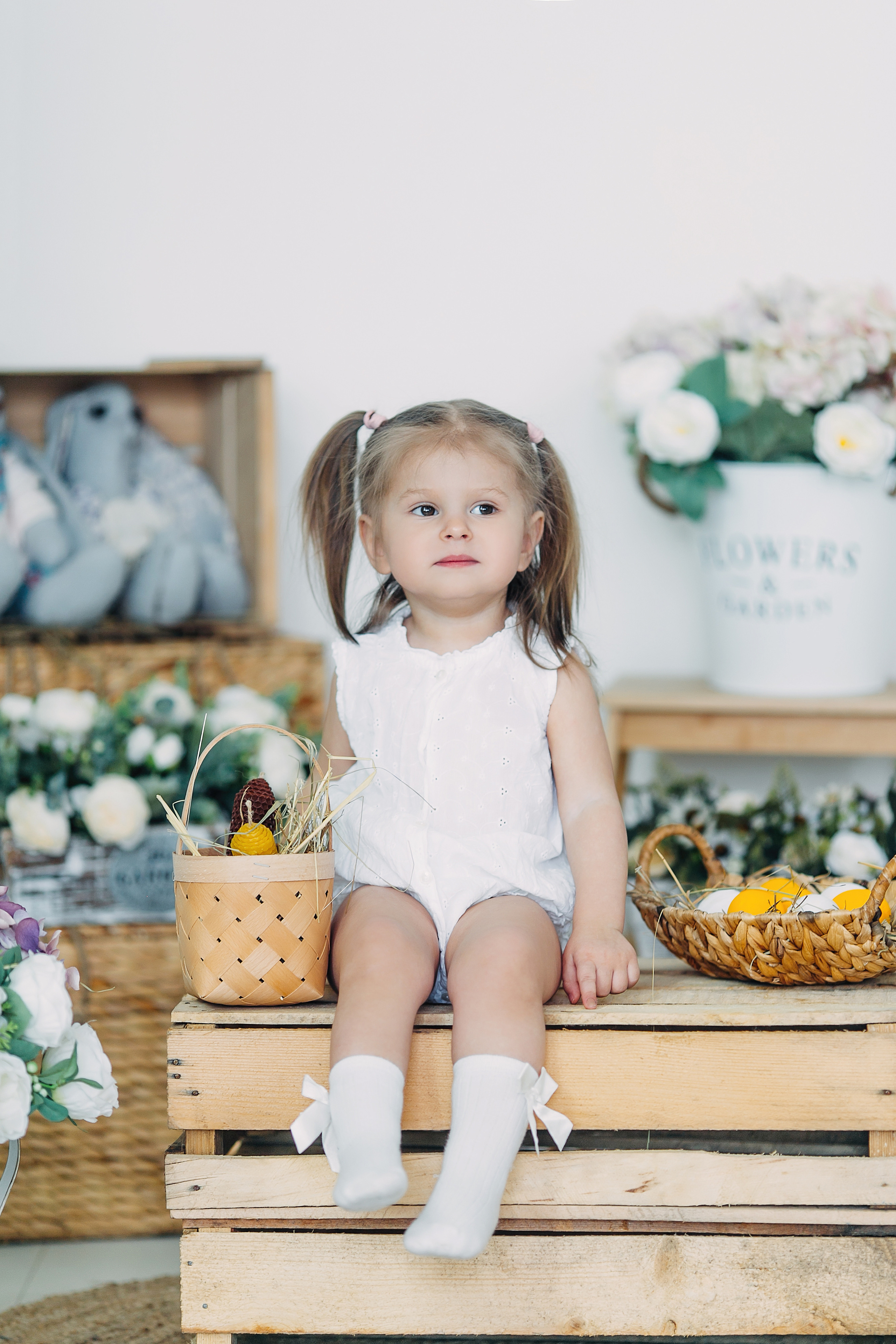 Пасхальный фотопроект с кроликами и цыплятами совместно с фотостудией Art House. Семейный и детский фотограф в Пскове и Санкт-Петербурге Яна Калинина