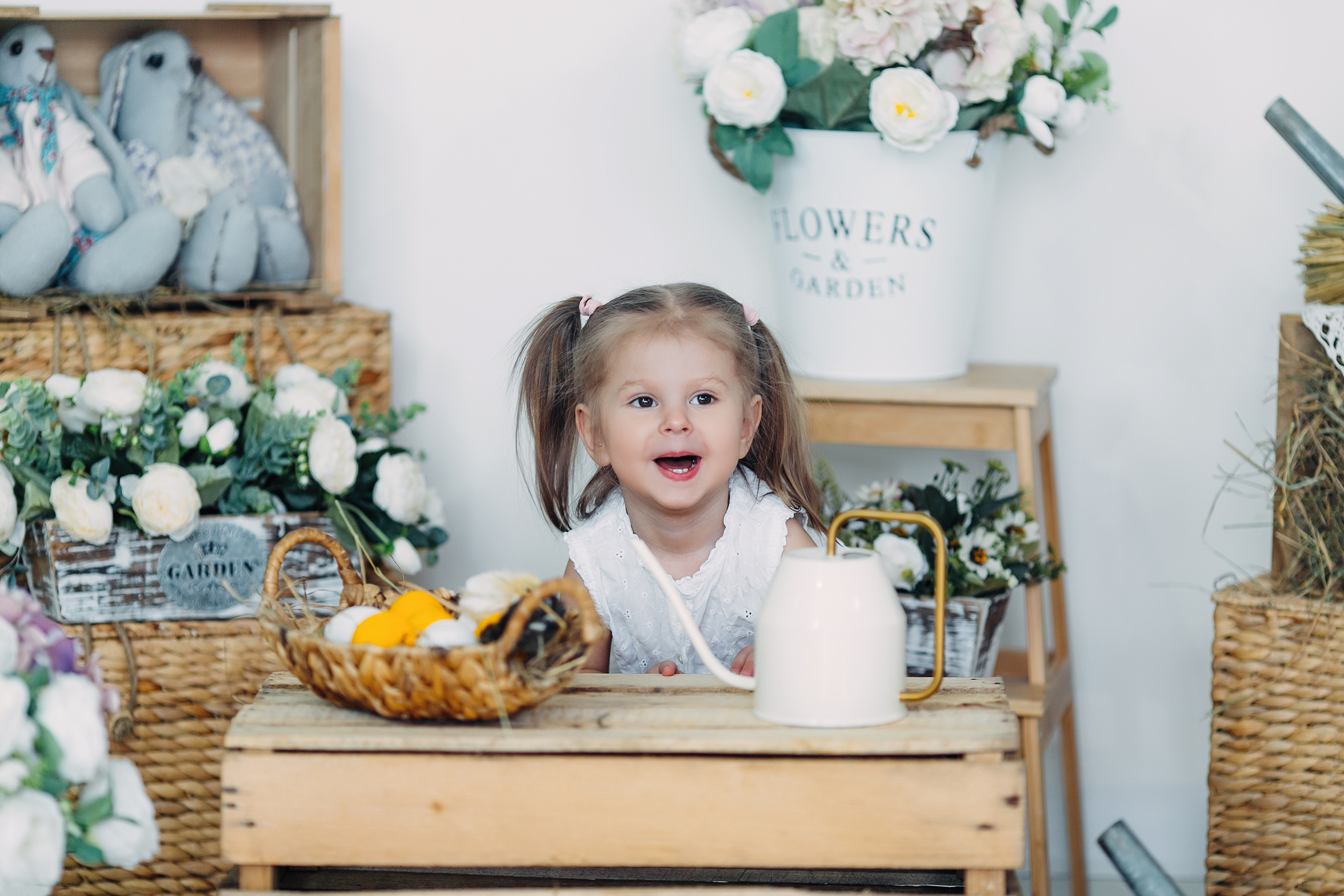 Пасхальный фотопроект с кроликами и цыплятами совместно с фотостудией Art House. Семейный и детский фотограф в Пскове и Санкт-Петербурге Яна Калинина