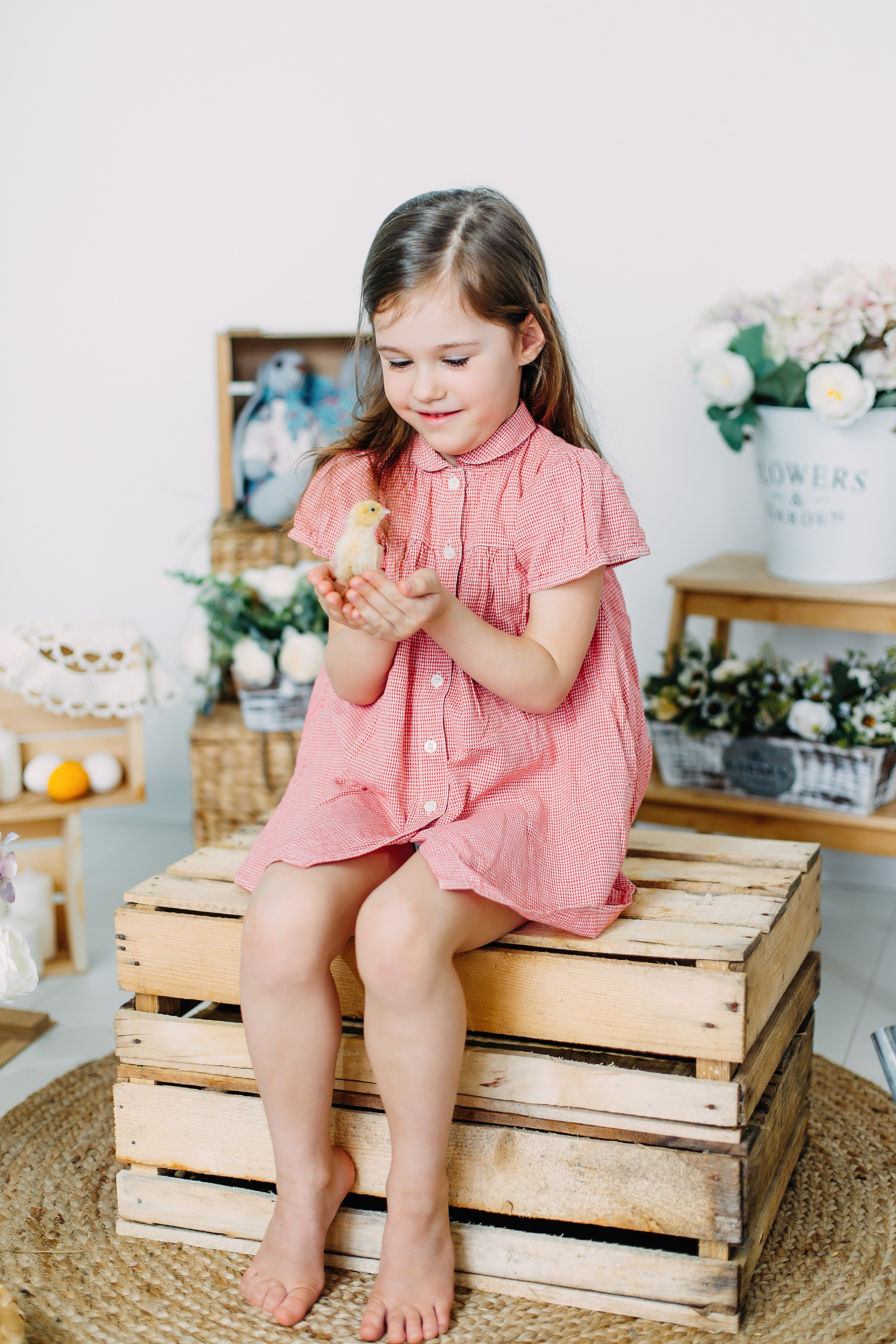 Пасхальный фотопроект с кроликами и цыплятами совместно с фотостудией Art House. Семейный и детский фотограф в Пскове и Санкт-Петербурге Яна Калинина