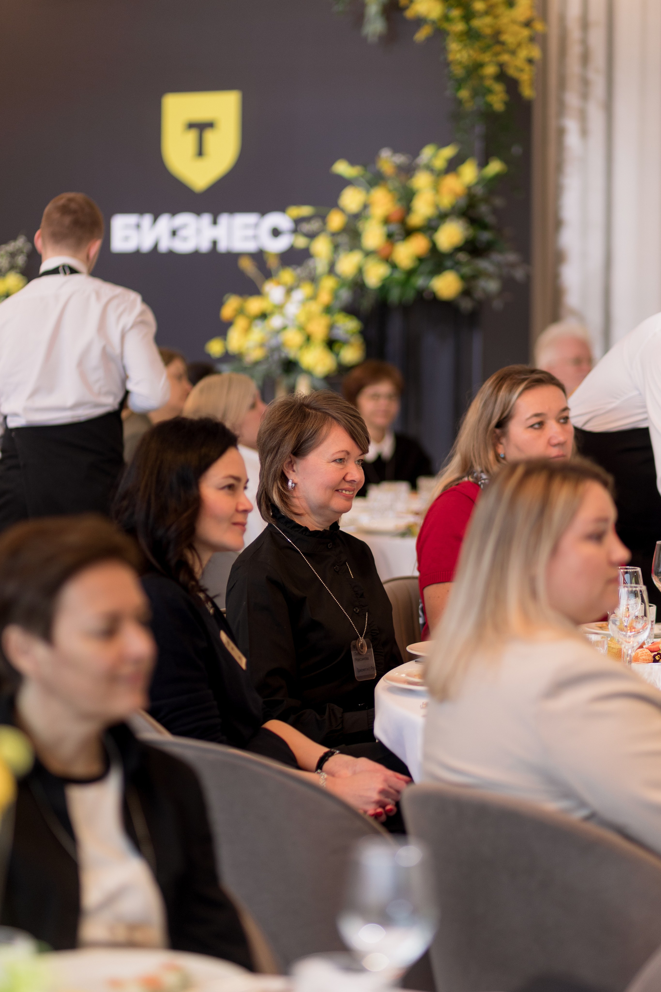 Бизнес-завтрак Тбанк. Фотограф Артем Бросов в Санкт-Петербурге и Дубае