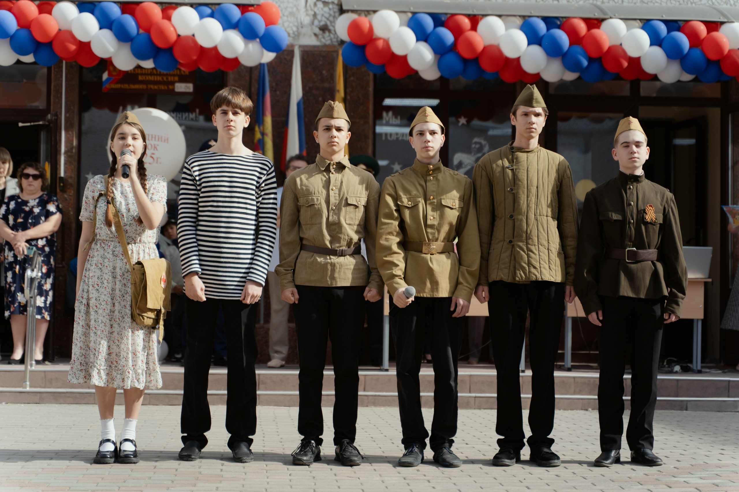 9 класс 33 школа. Выпускные альбомы Натальи Бутко: Новороссийск, Анапа, Геленджик