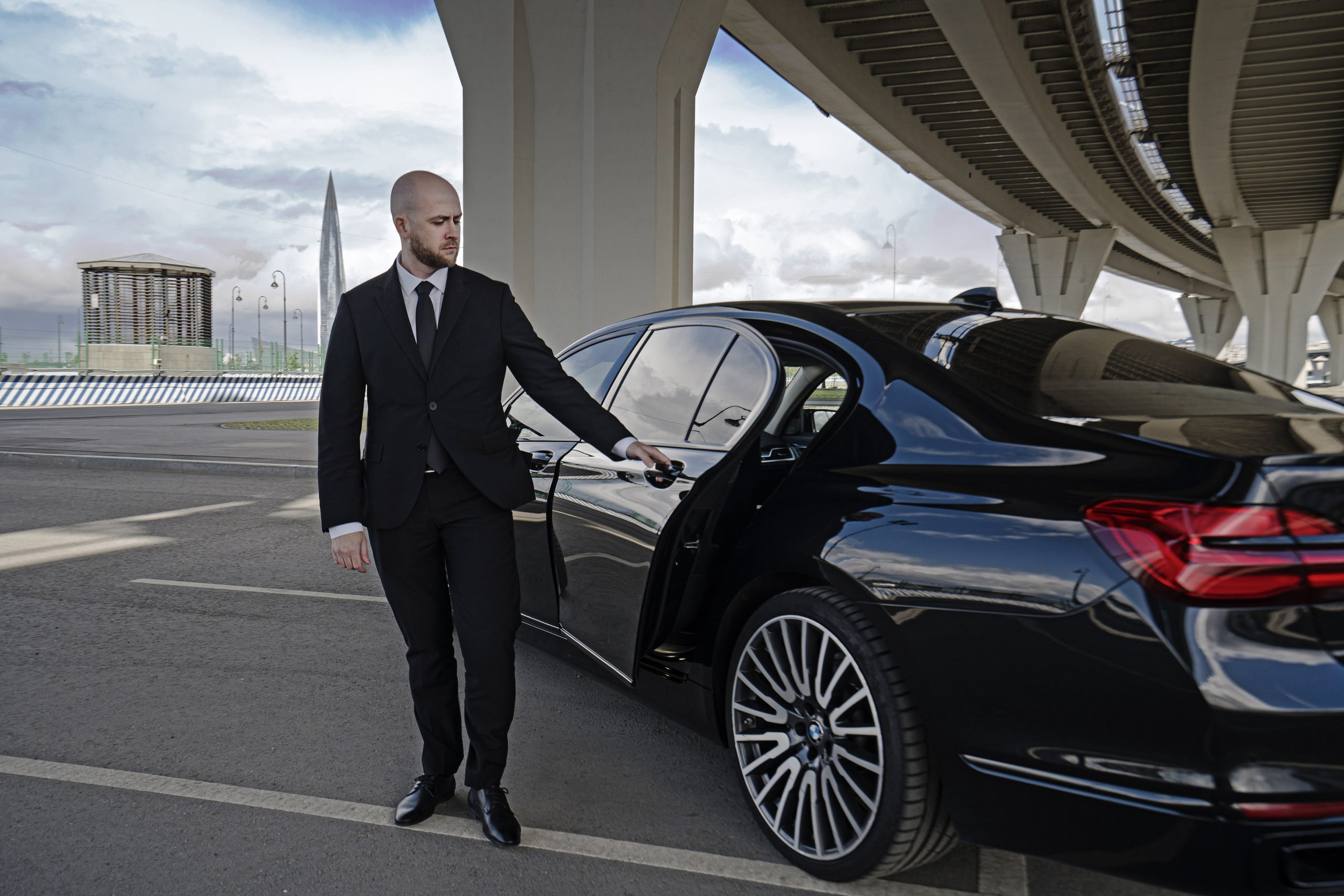 Такси люкс-класса. Фотограф в Санкт-Петербурге. Репортажная и все съёмки для бизнеса