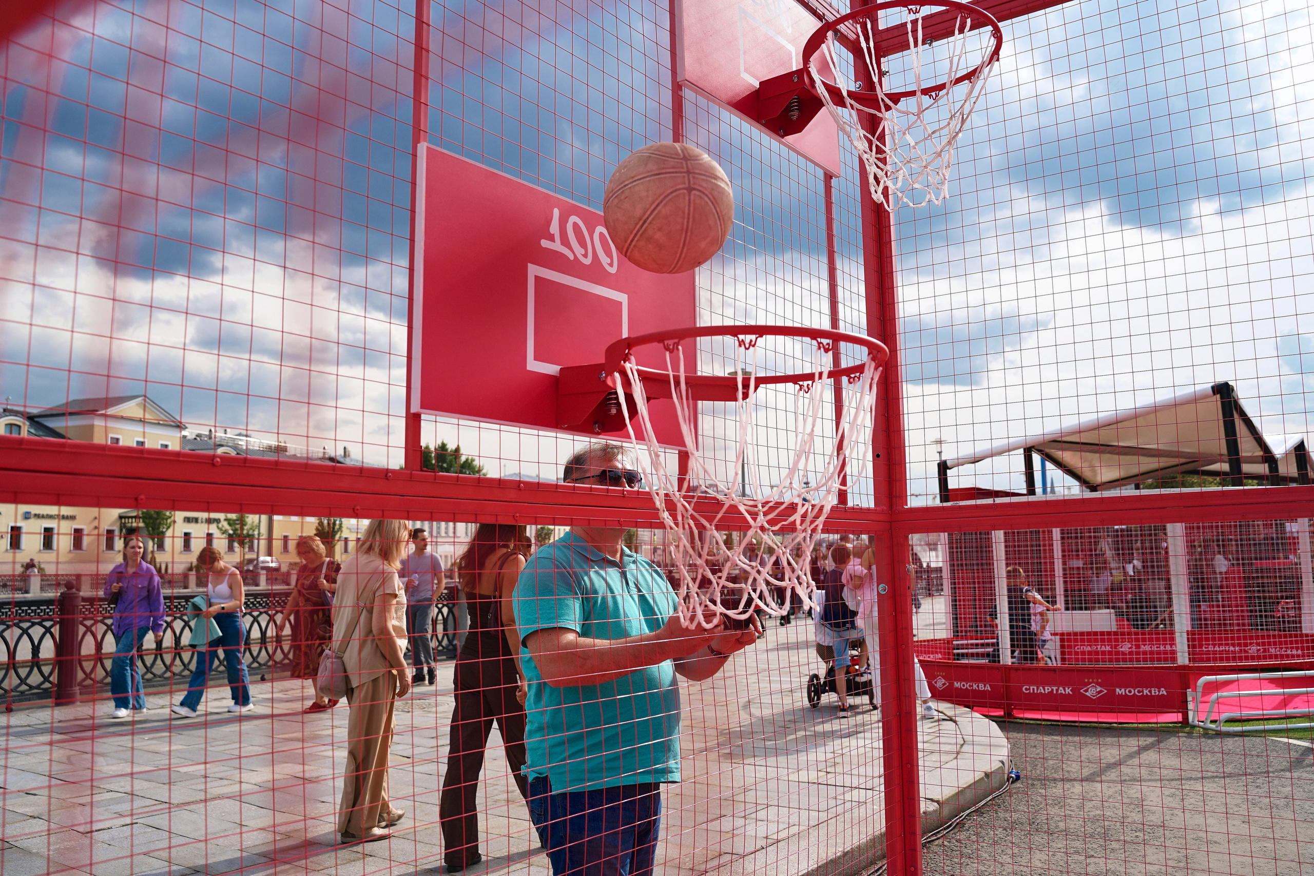 Самокат. Фотограф