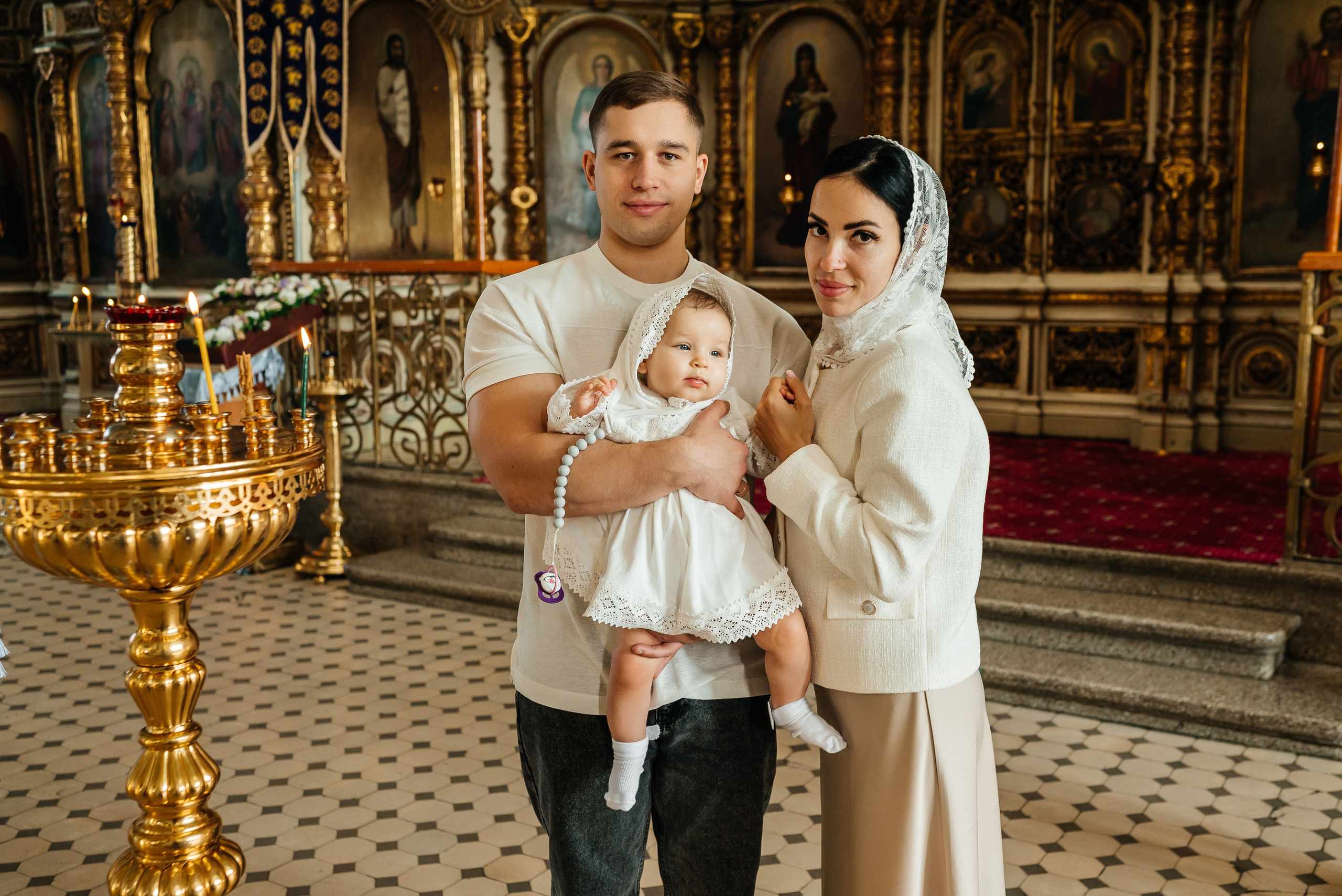 Крещение в Храме Успения Пресвятой Богородицы Гундоровский. Фотограф в Каменске-Шахтинском и парке Лога Ольга Сагал