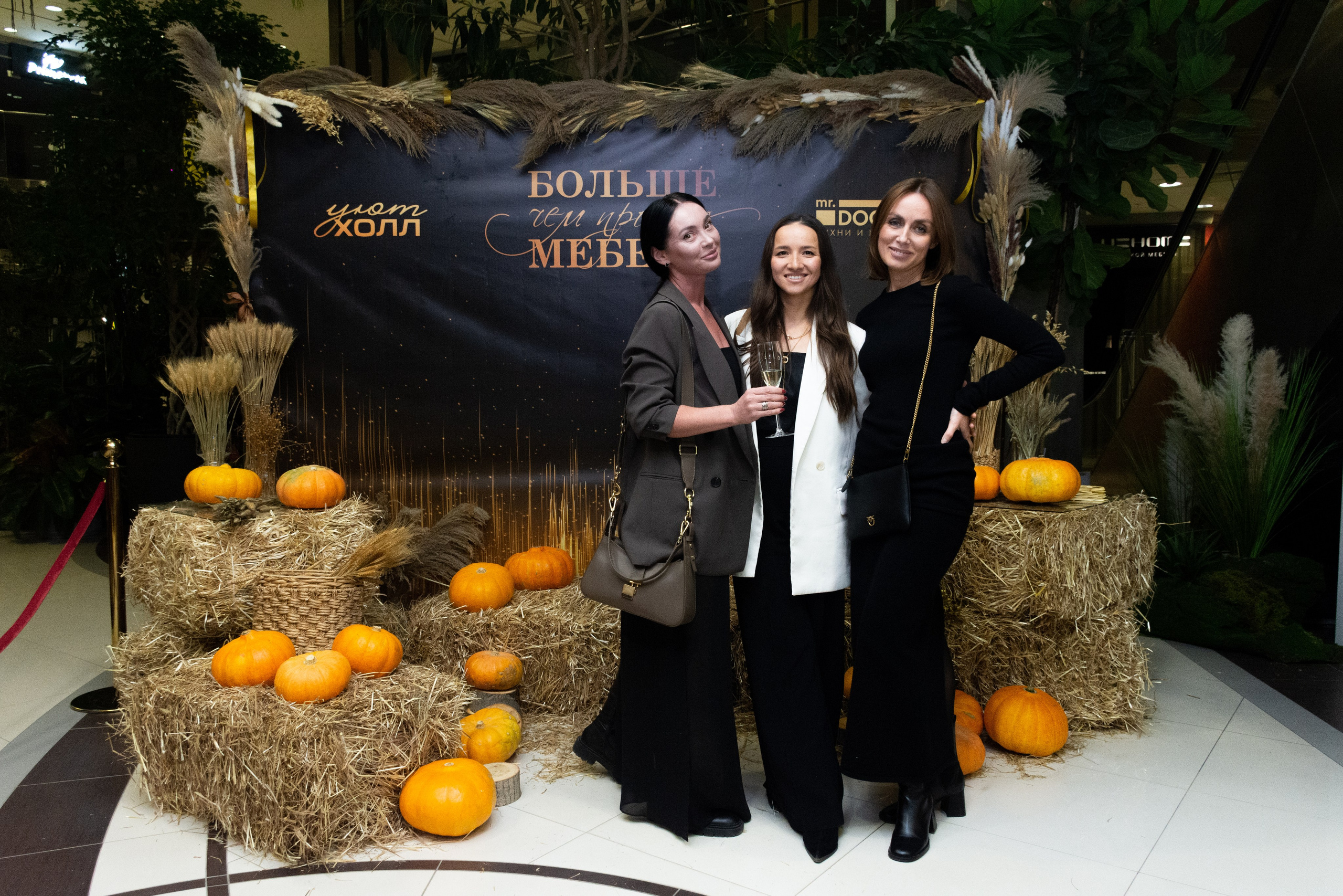 Хэллоуин Mr Doors. Фотограф Максим Буряк