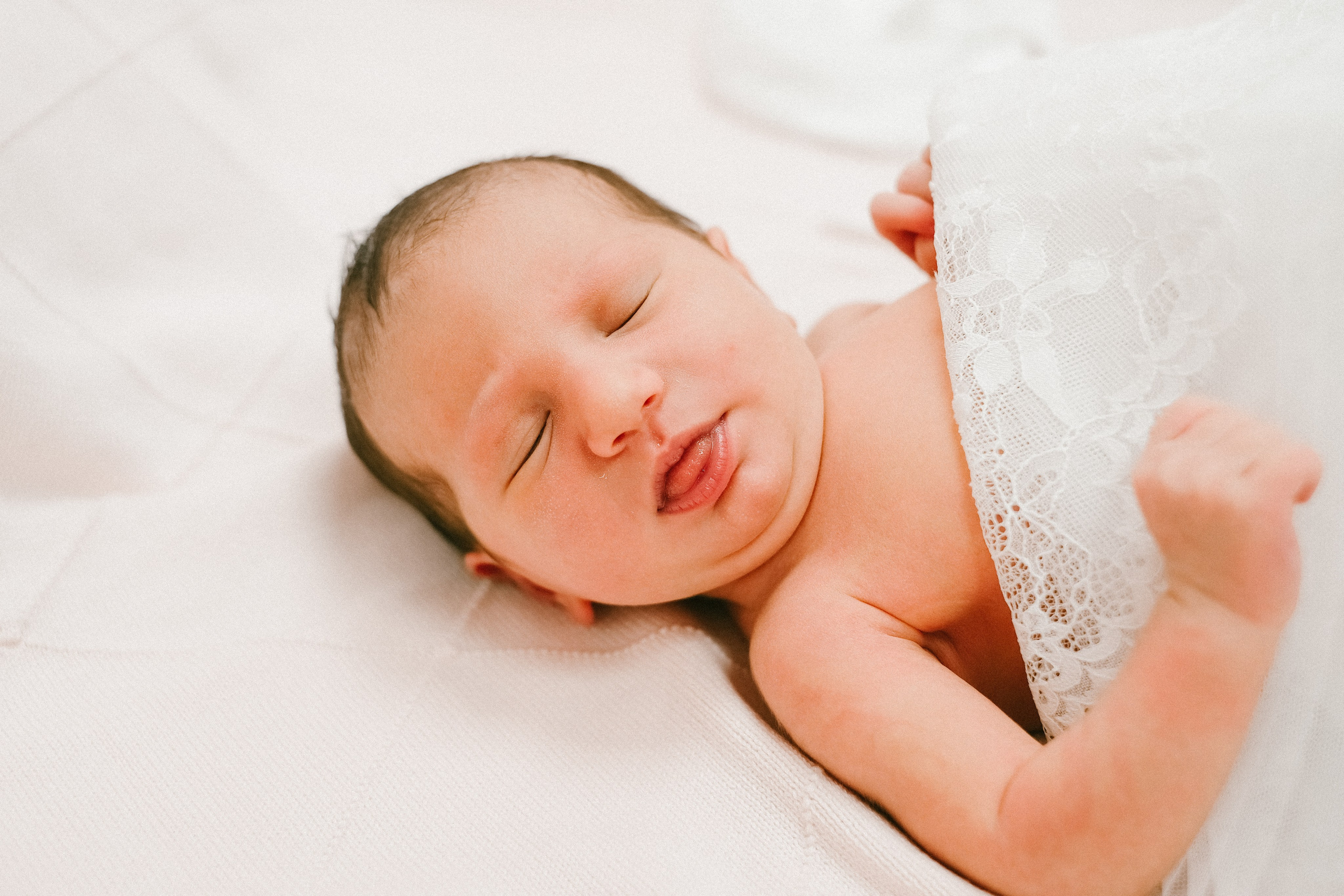 Ньюборн. Фотограф и видеограф в Москве Полина Абраменкова