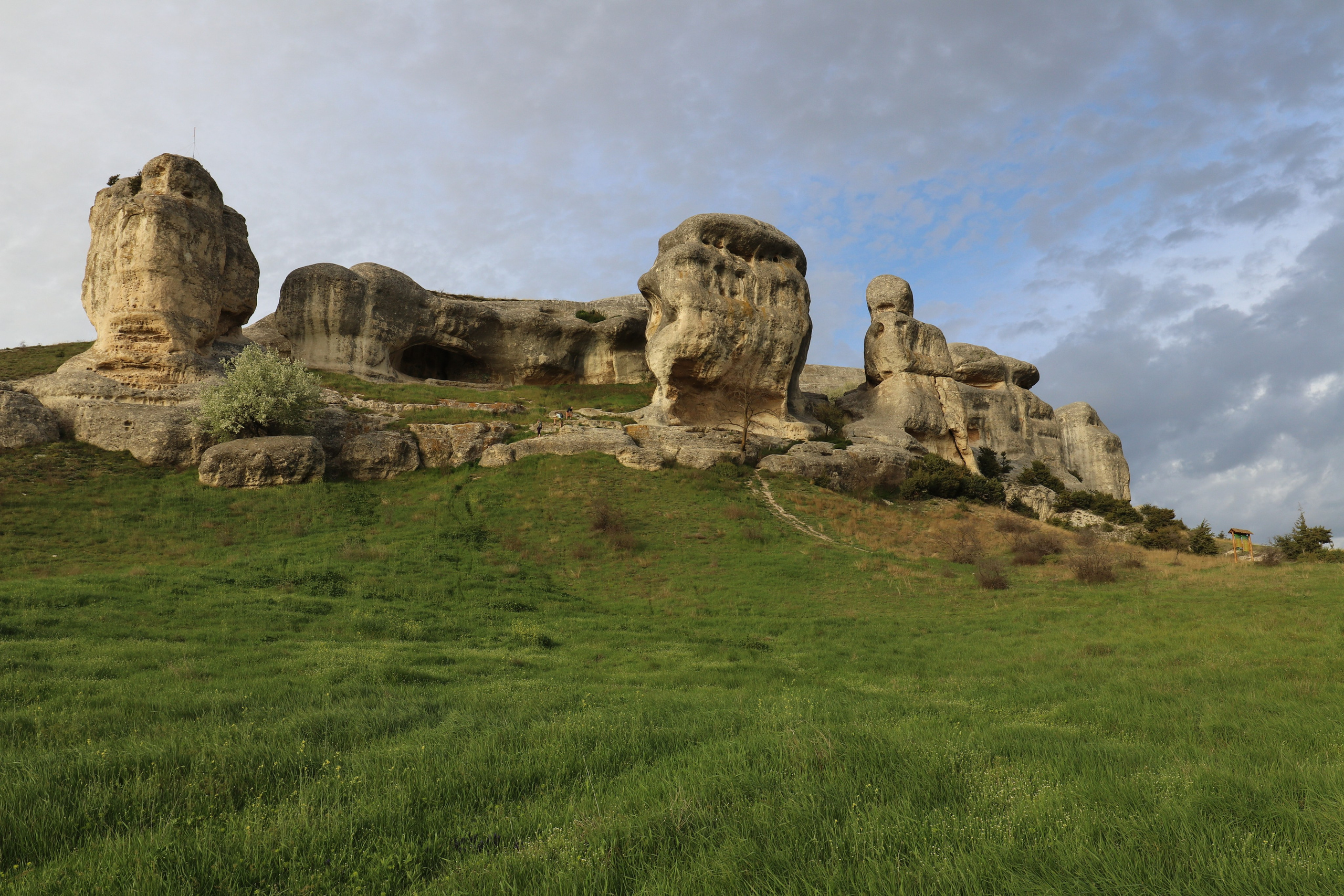 Крым. ЮБК (Бахчисарай, Кастрополь, Таракташская тропа). Май 2021. Путешественник-фотограф из Санкт-Петербурга Татьяна Свистулина