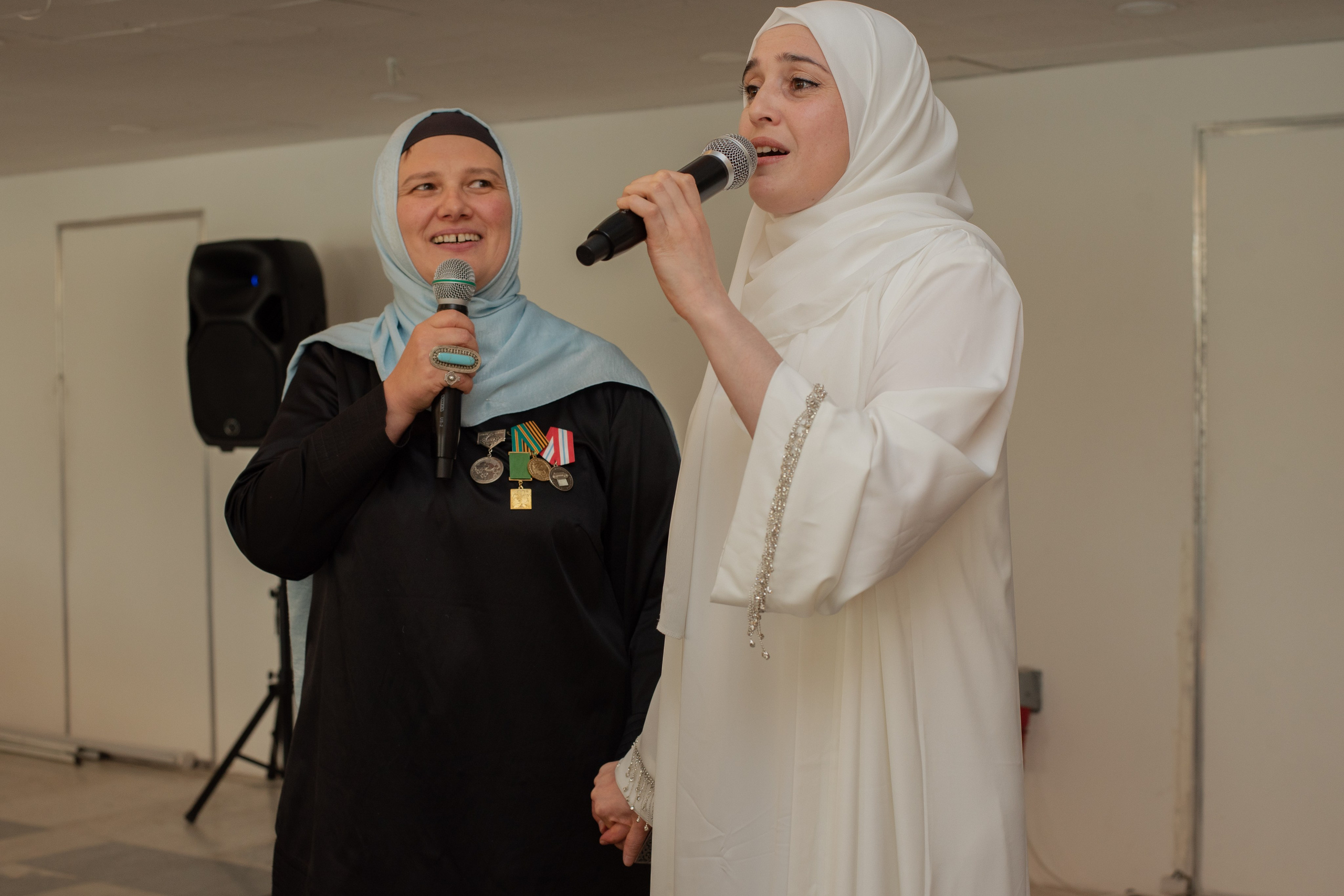 Выпускной в Евразийской женской гуманитарной академии. Лина Курочка — ваш фотограф