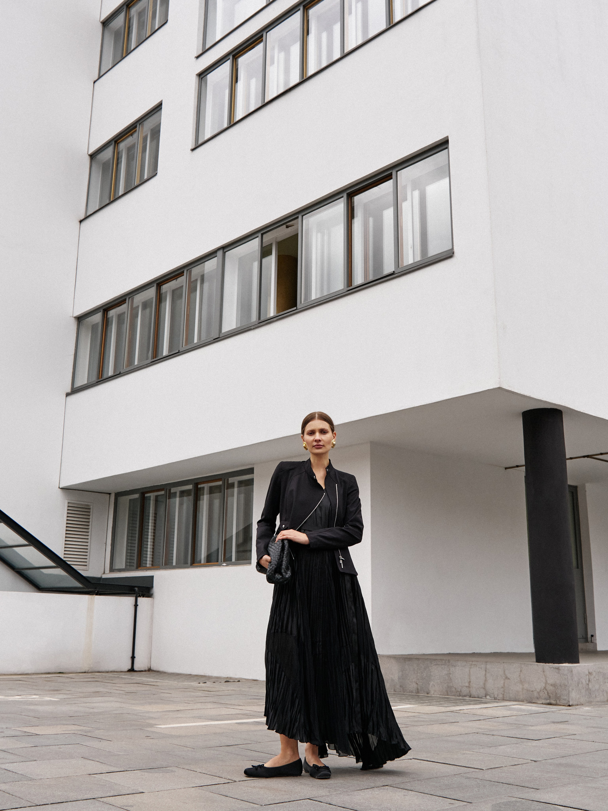 HIGHT. Фотограф для брендов одежды и маркетплейсов в Москве Рита Винтер