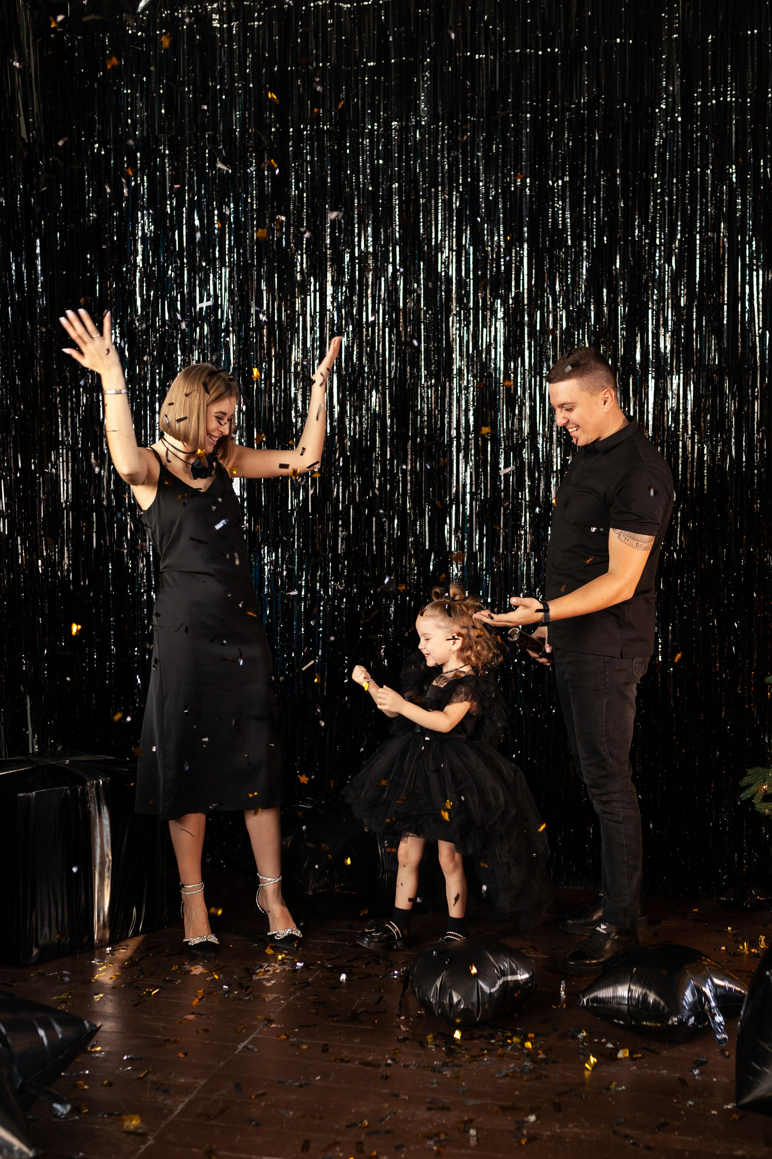 Семейная новогодняя. Семейный и женский фотограф, стильный репортаж в г. Новосибирск