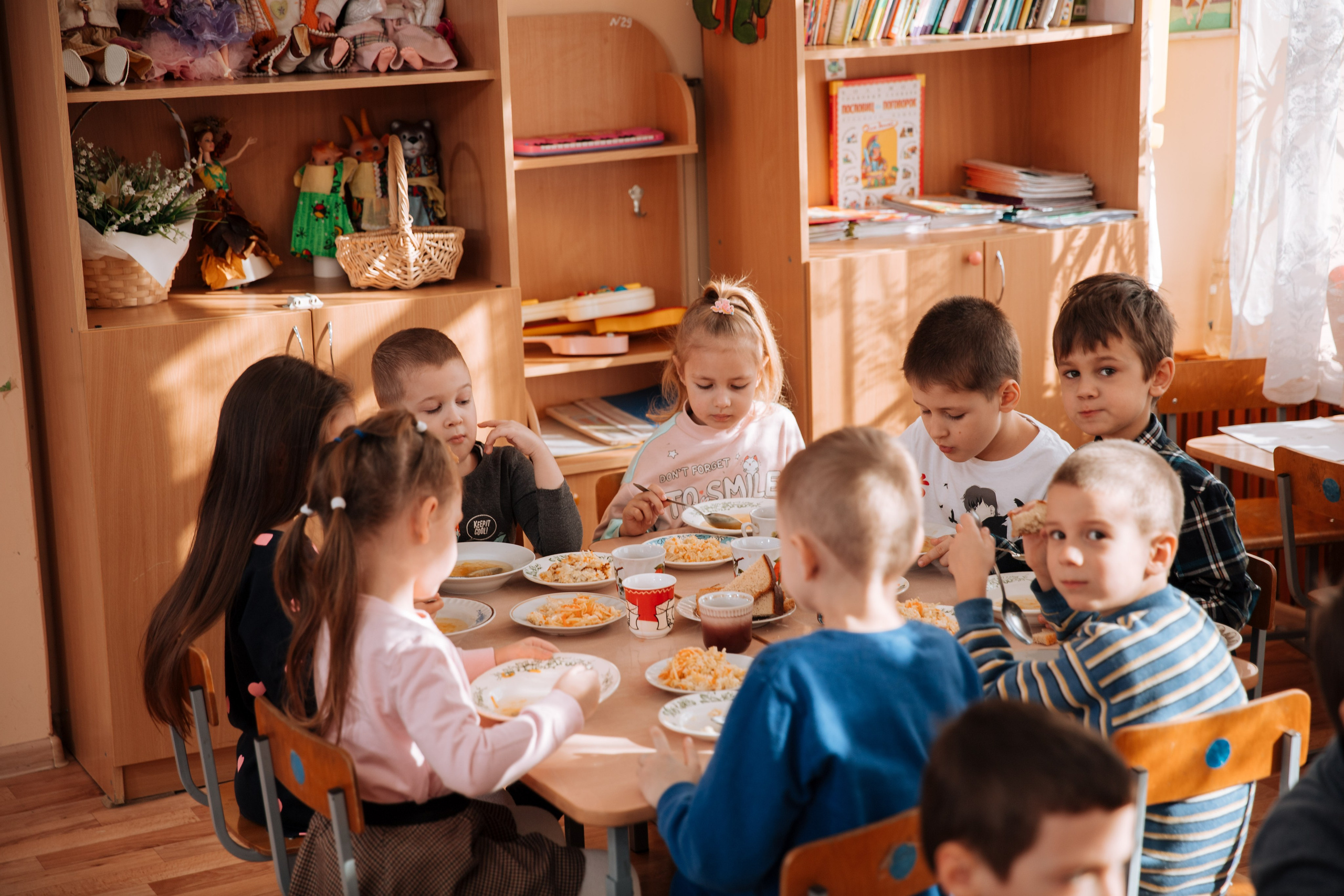 Детские сады. Выпускные школьные фото­альбомы для школ и детских садов в Волгограде и Волжском