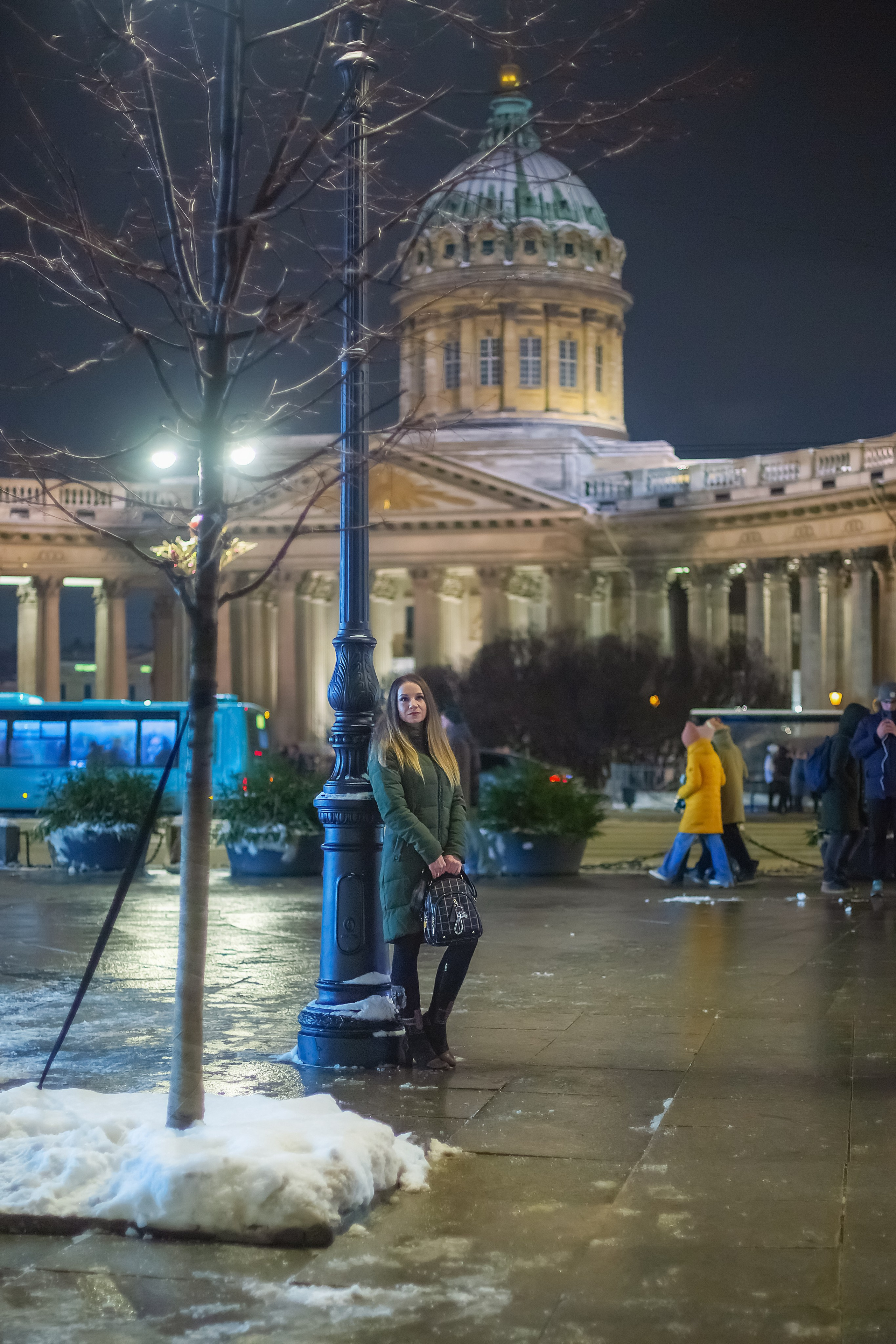 Надежда Прогулка по Санкт-Петербурку. Фотограф Анастасия, СПб: живые семейные и женские фотосессии без позирования, наполненные эмоциями