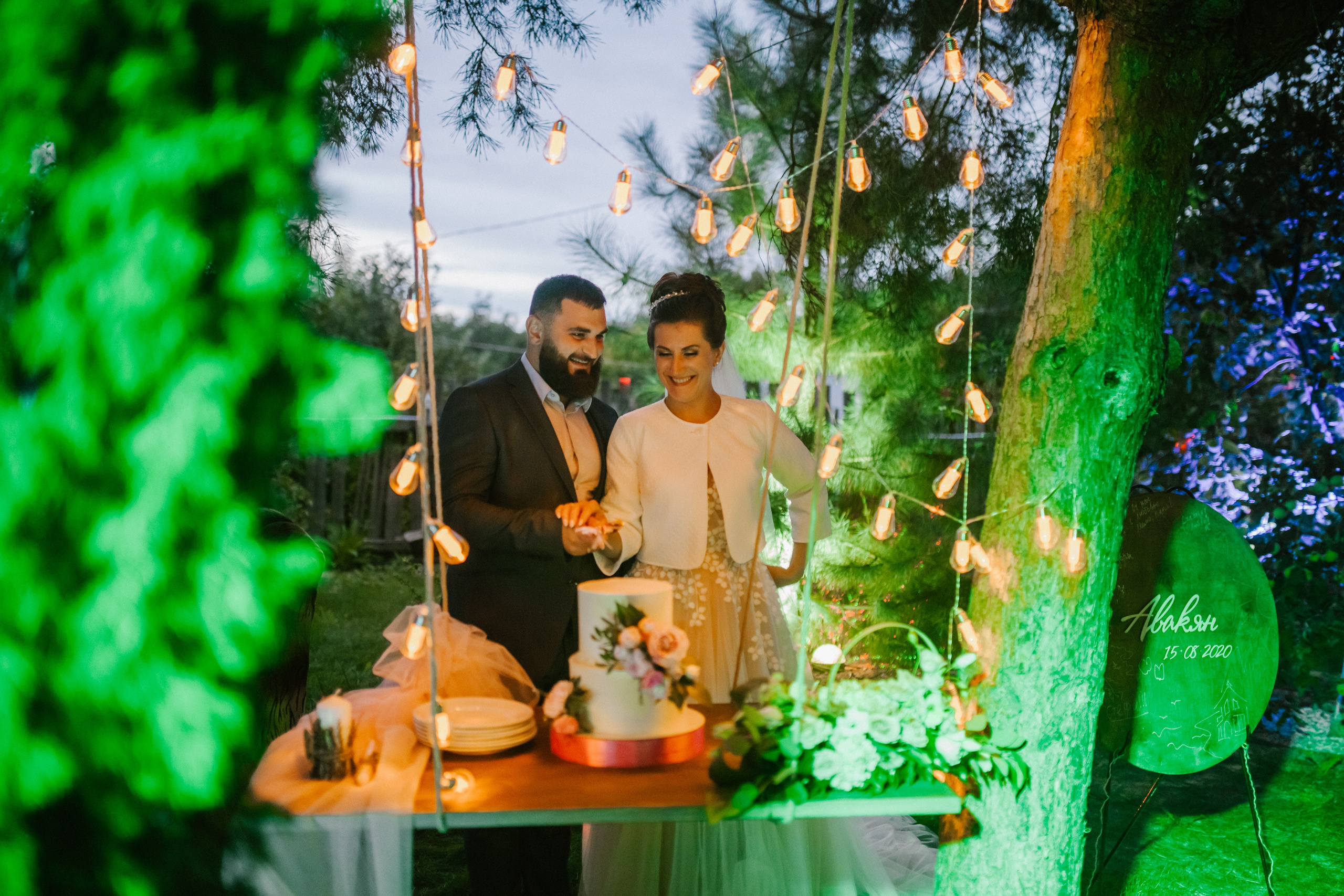 Свадебная фотосессия. Фотографы в городе Волгограде — Людмила Агеева и Алексей Околелов