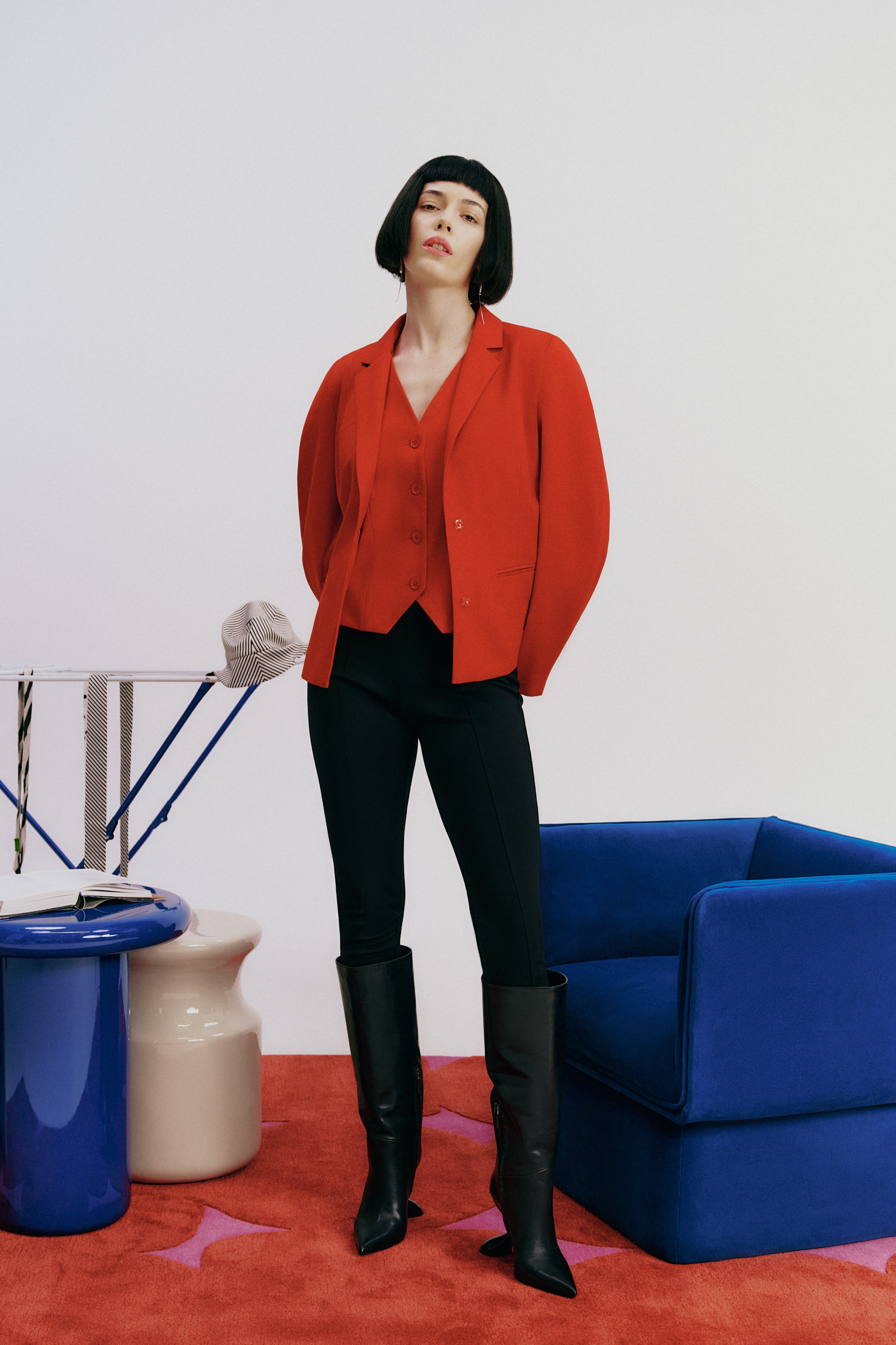 Fashion Rebels SS26 Campaign. Аксёнова Оля — сет-дизайнер, художник-постановщик, Москва