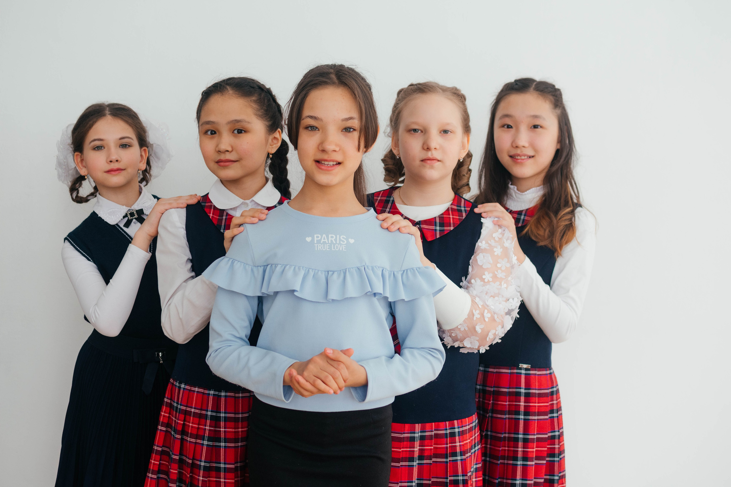 Выпускной фотоальбом для начальной школы. Фотограф Эллина Дар г. Улан-Удэ