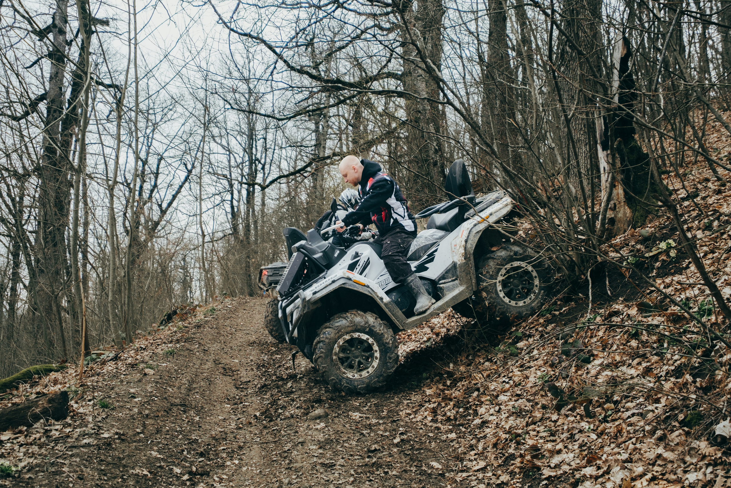 Съемка для Sharmax Moto в Горячем Ключе. Свадебный фотограф Денис Ожигин в Краснодаре и крае. Эмоциональная и стильная съемка вашего дня