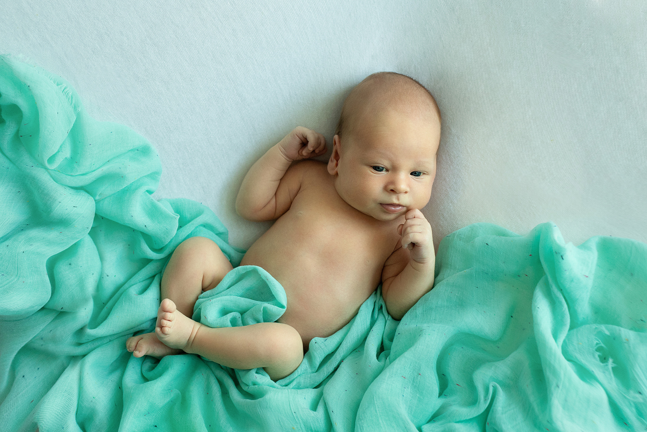 Фотосессия малыша Екатеринбург. Фотосессия новорождённого Екатеринбург. Фотограф newborn Екатеринбург. Фотограф новорожденных Екатеринбург. Фотограф Екатеринбург. Фотосессия Екатеринбург. Фотосессия под ключ Екатеринбург 