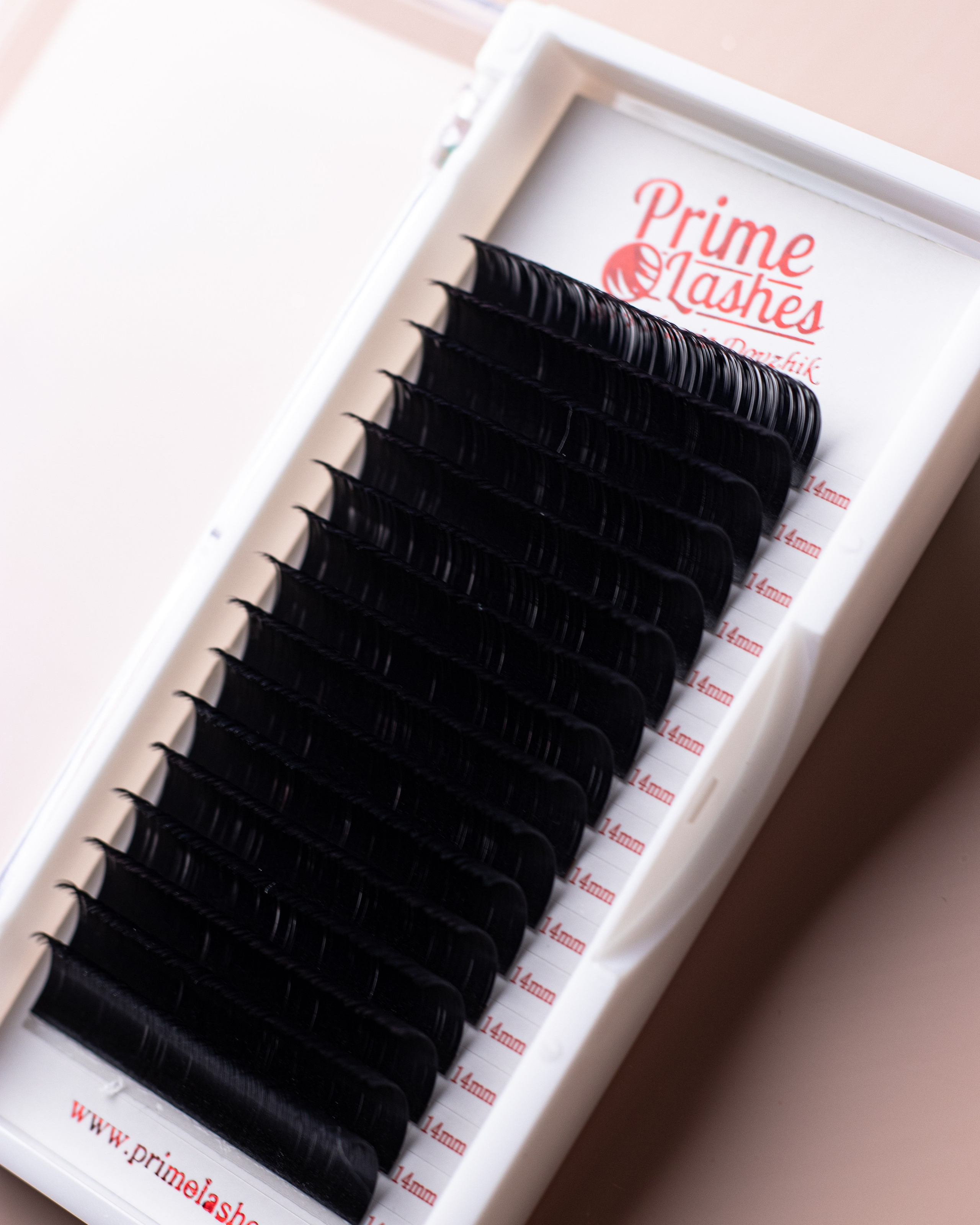 Для кабинета лешмейкера. Олеся Скобцова фуд и предметный фотограф, видеомейкер, Сургут