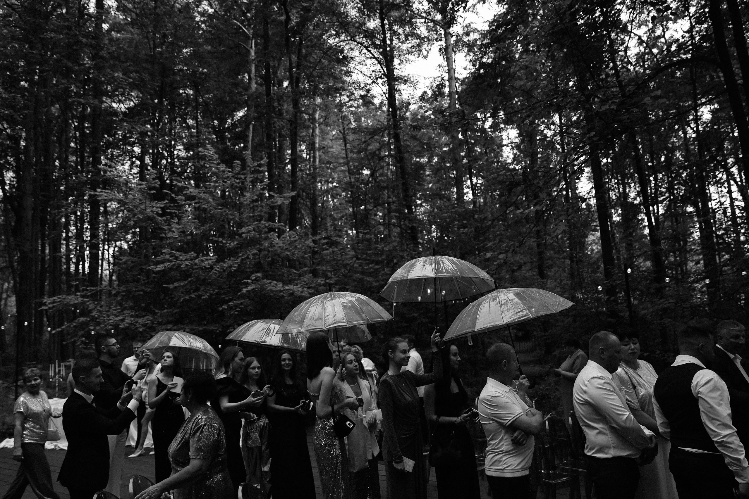 Сквозь дождь. Свадебный и семейный фотограф в Балашихе и в Москве