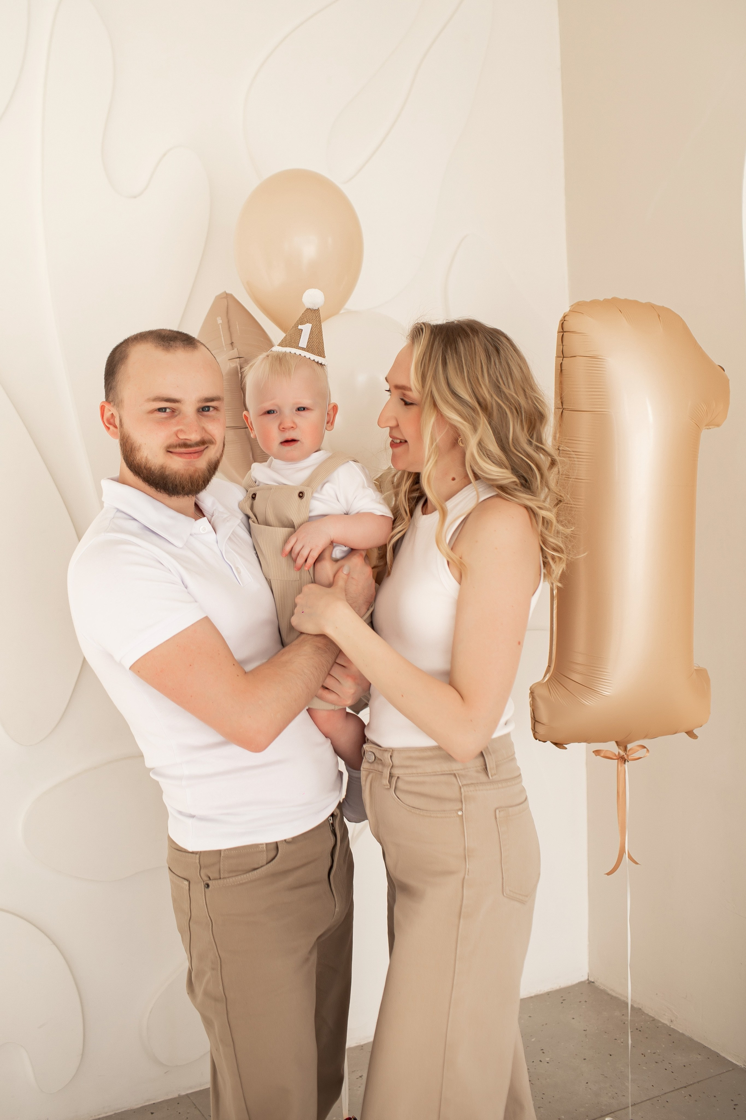 Ване 1. Семейная съемка — это красивый способ признаться своей семье в любви