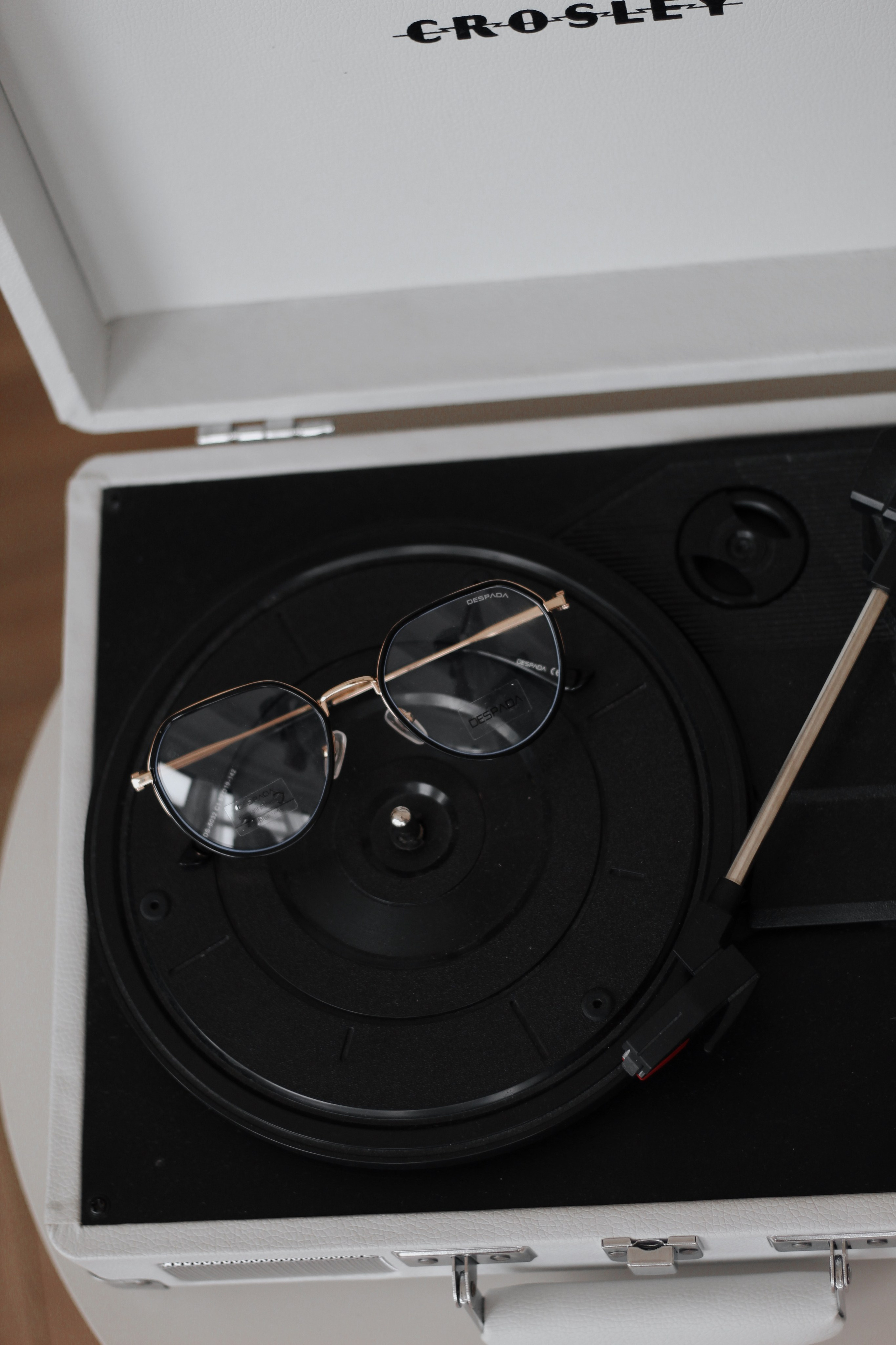 Главная. Оптика для всей семьи Оптик Сторис в Москве