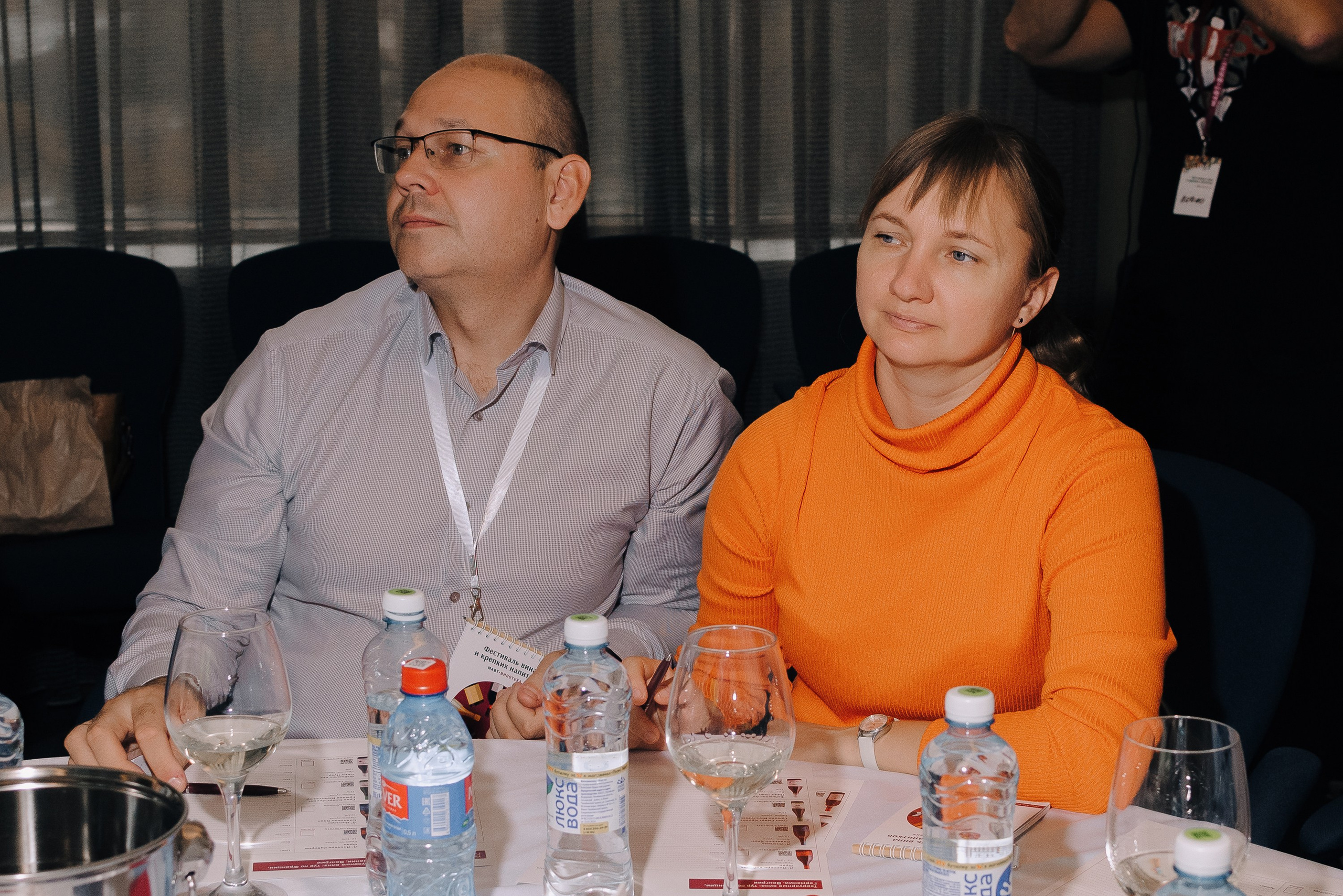 ФЕСТИВАЛЬ ВИНА И КРЕПКИХ НАПИТКОВ МАВТ-ВИНОТЕКА. Репортажный фотограф Зуев Роман г. Челябинск