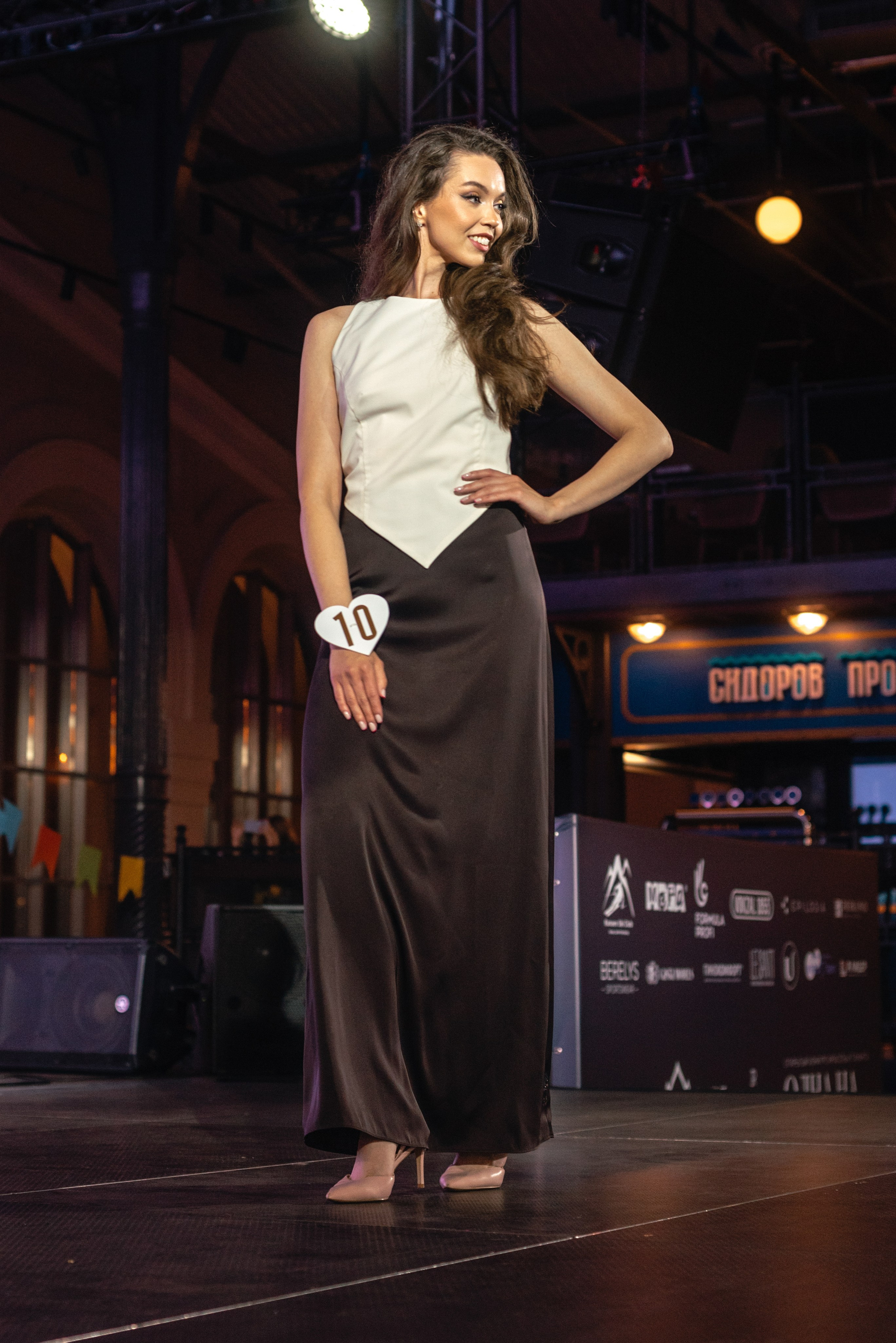 Конкурс красоты ОДНА НА МИЛЛИОН • 2024. Фотограф Элина Брусенцева